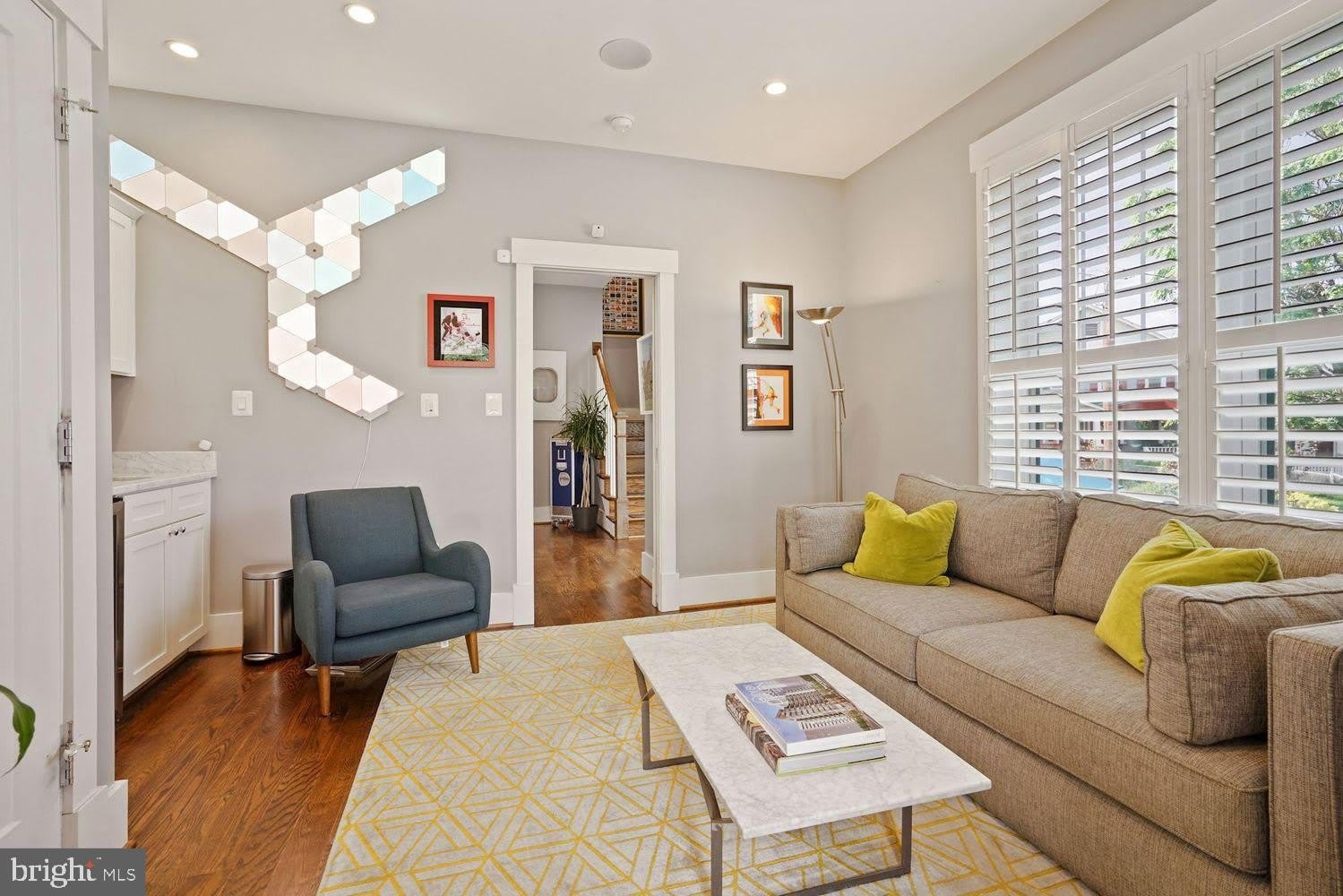 509 FRANKLIN Street NE – photo 2
