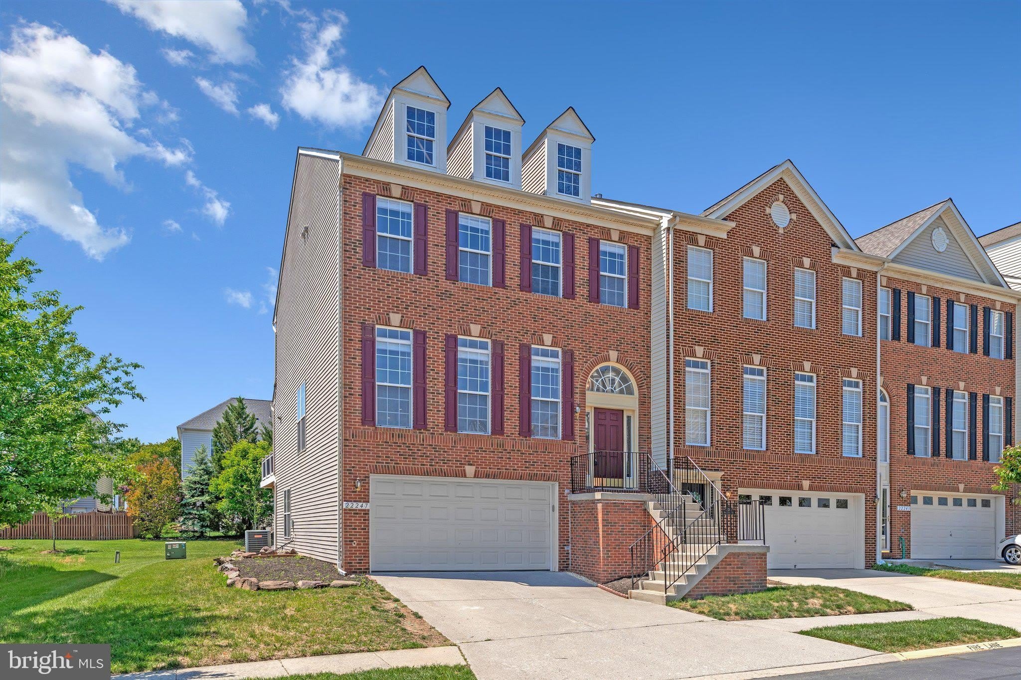 22247 Waterberry Terrace – photo 2