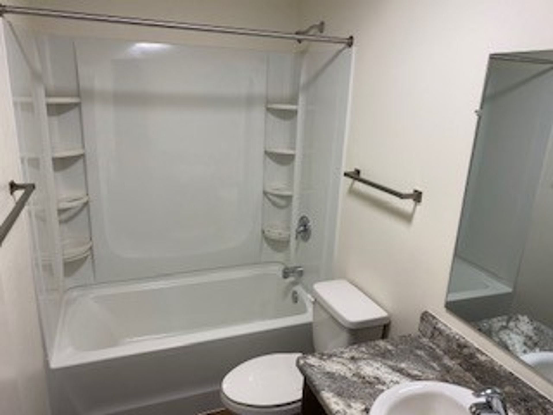 River Place Apartments – photo 4