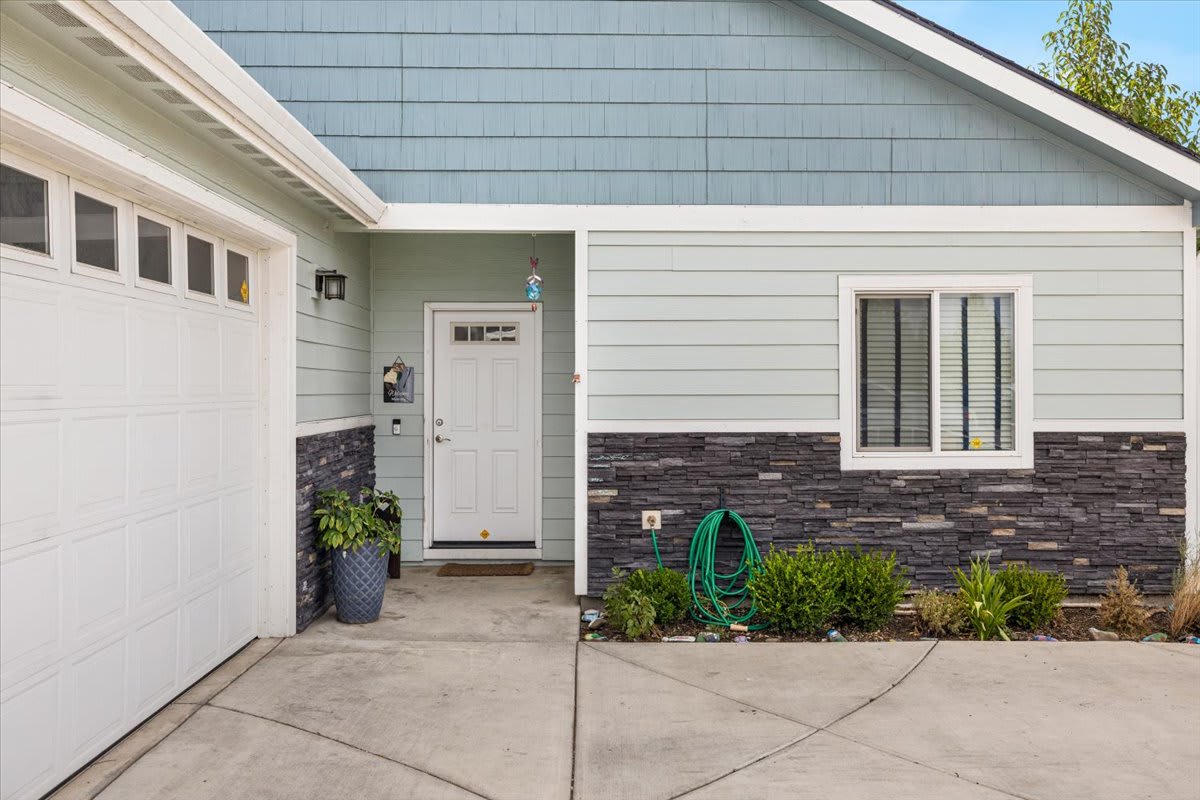 3852 Anthem Ave – photo 2