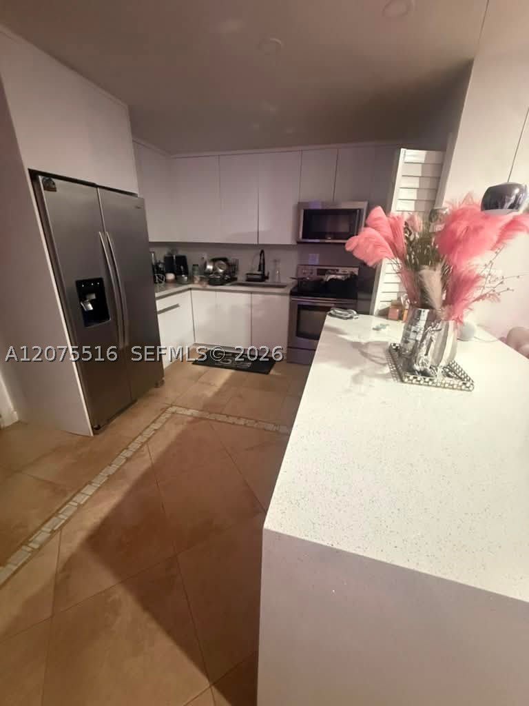 2370 NW 33rd St – photo 5