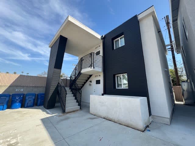 3717 West 23rd Street – photo 1