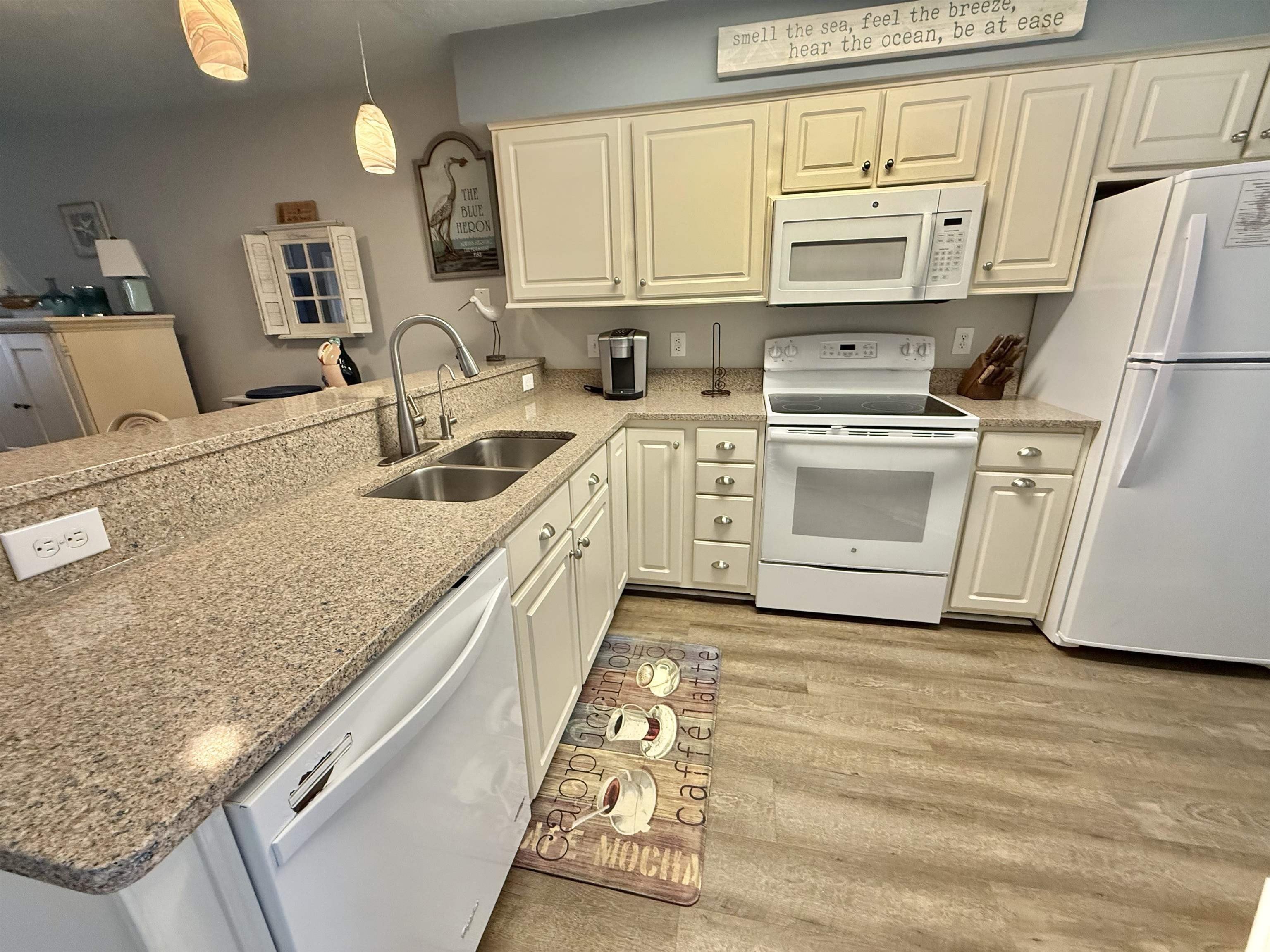 616 Waterway Village Blvd. – photo 3