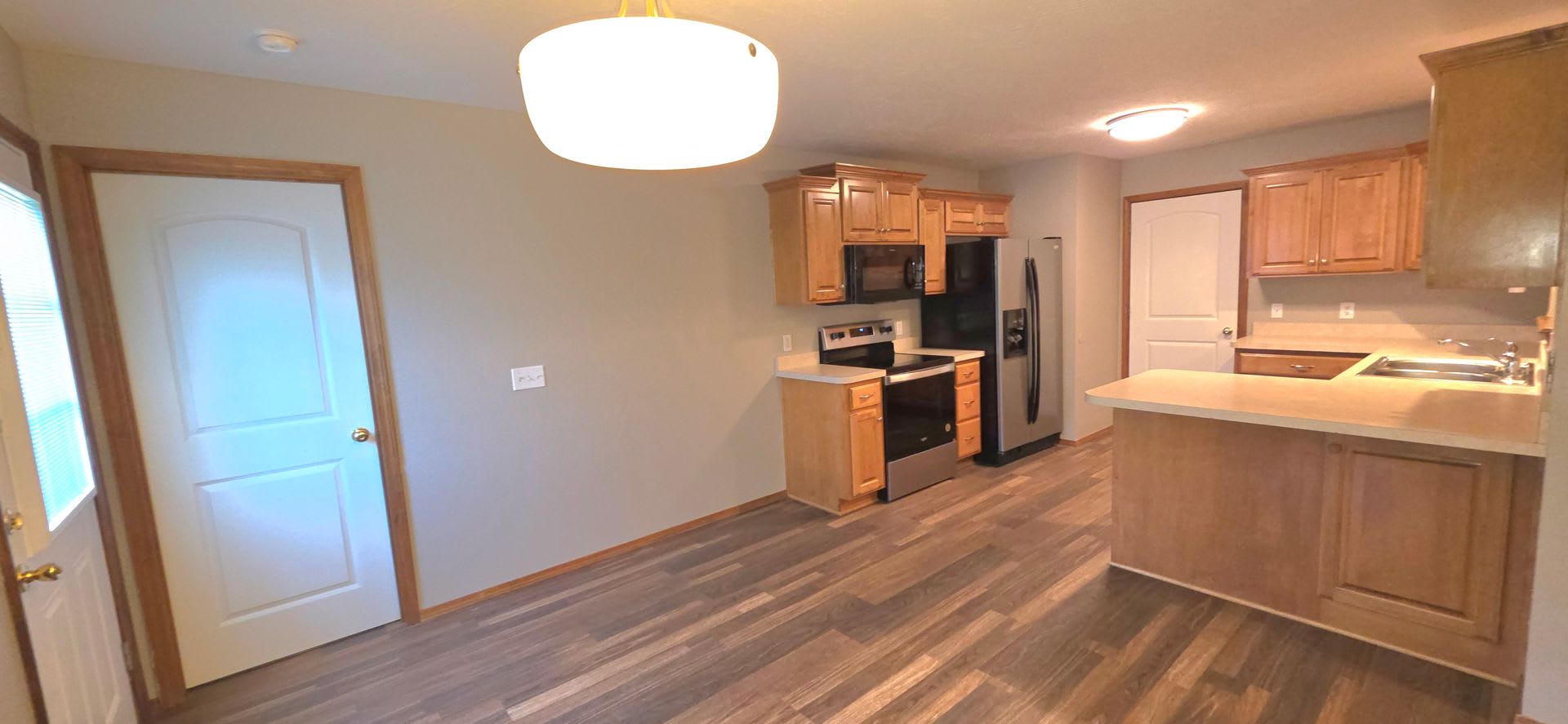 Strafford 3 Bedroom 2 Bath Beauty! $1550 – photo 5