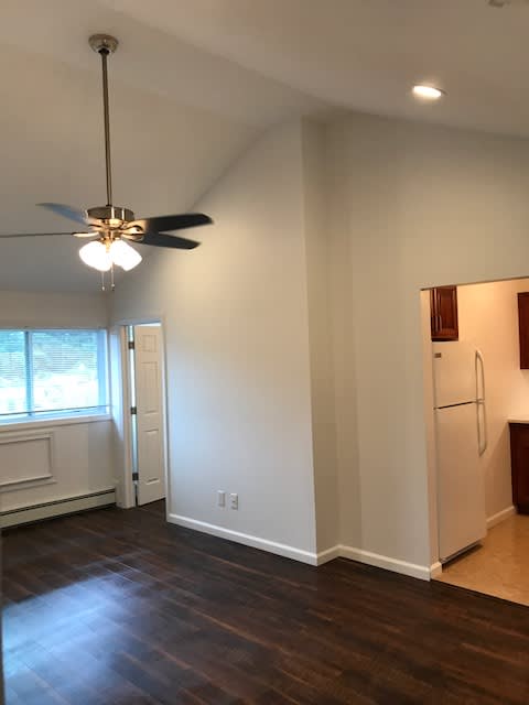 1741 NORTH GARDINER DRIVE -14B – photo 2