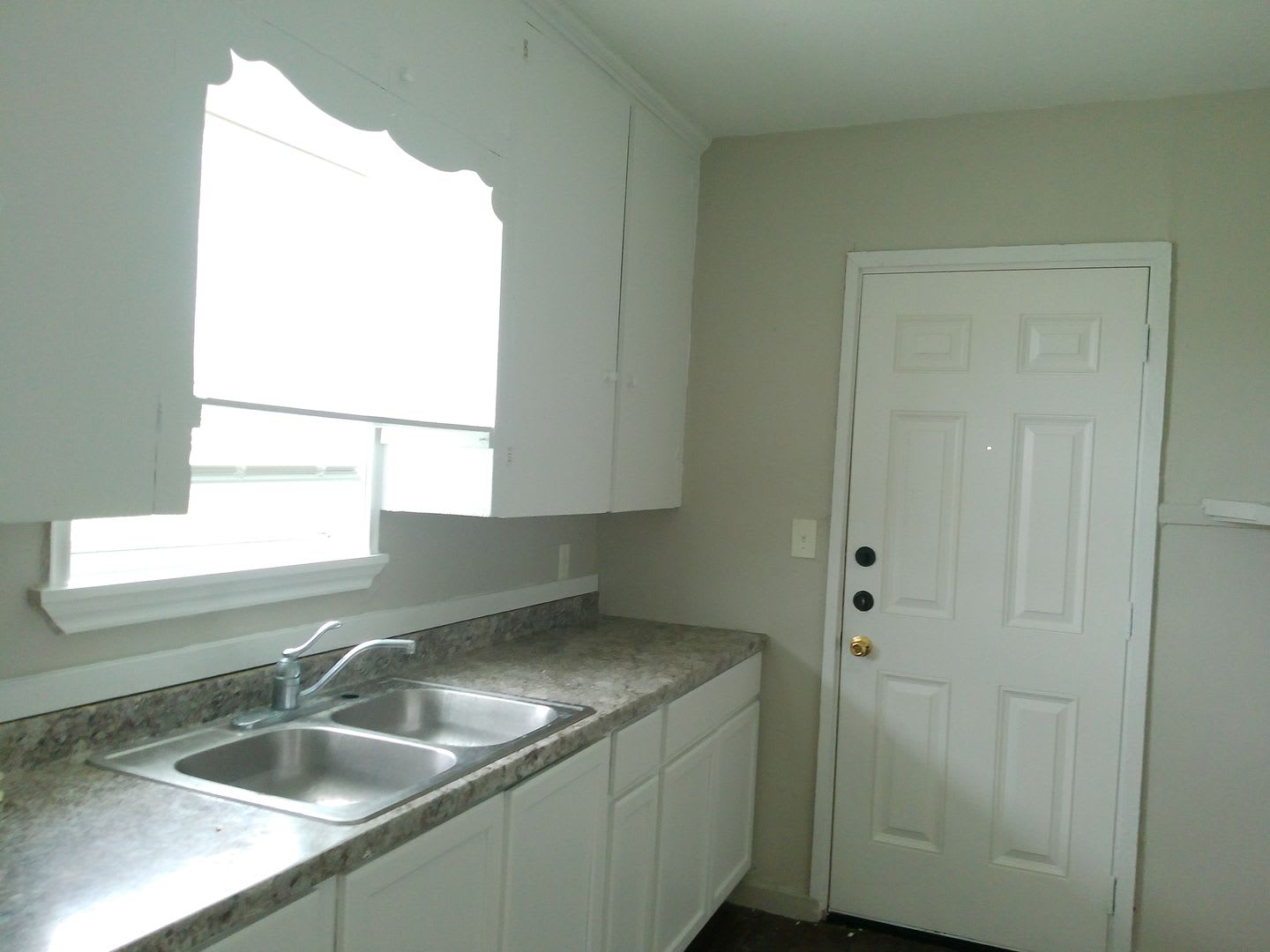 2837 Sarita – photo 4