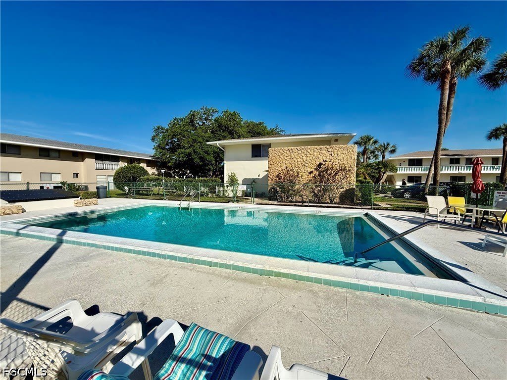 343 Joel Boulevard – photo 4