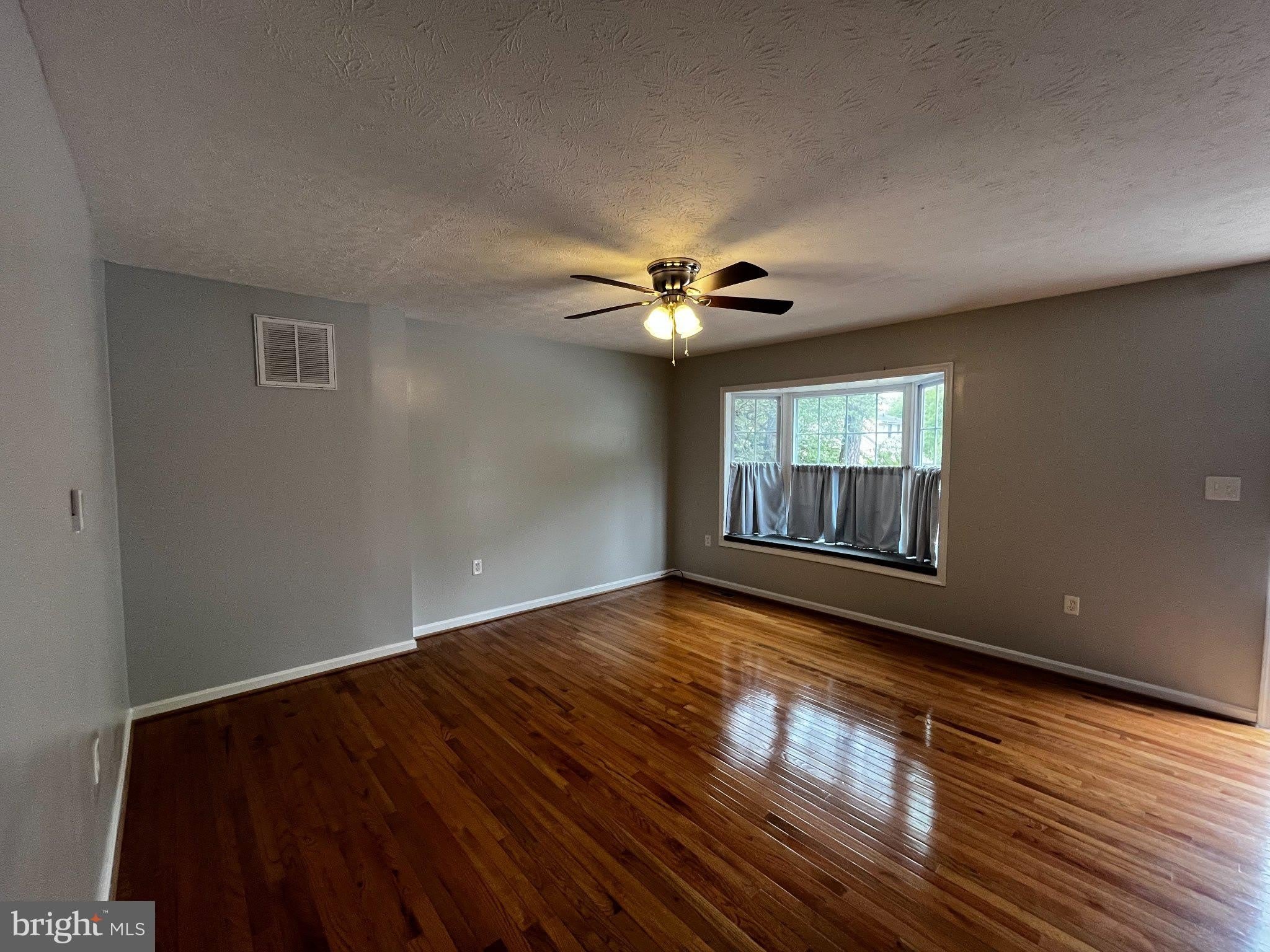 202 CARROLL Drive – photo 3