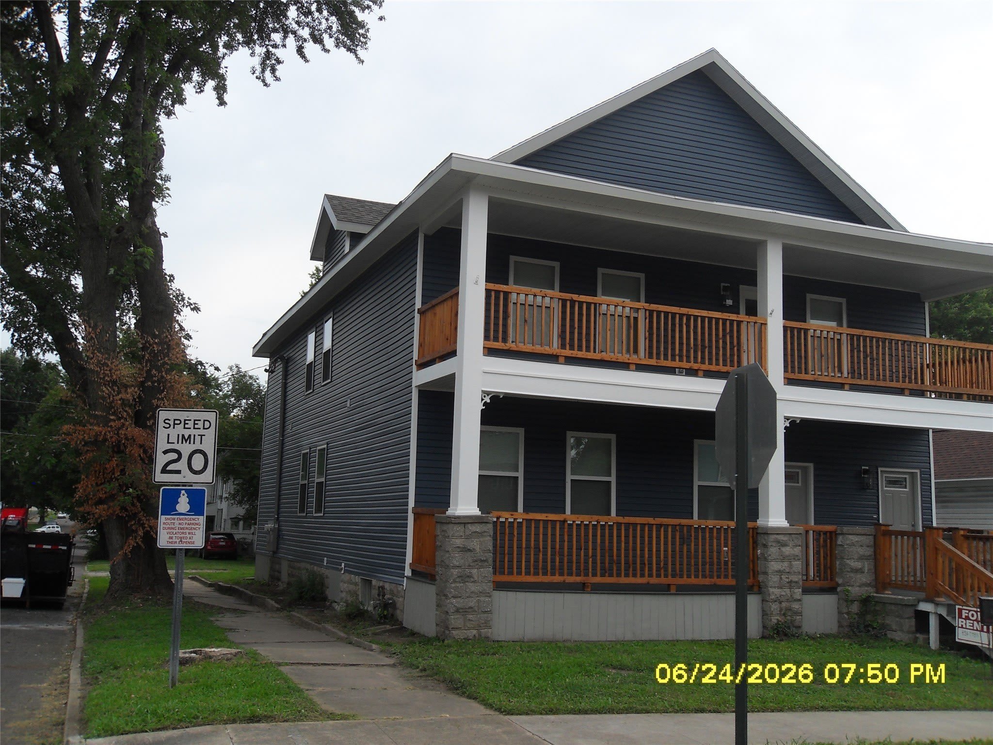 401-403 W Fourth Street – photo 2