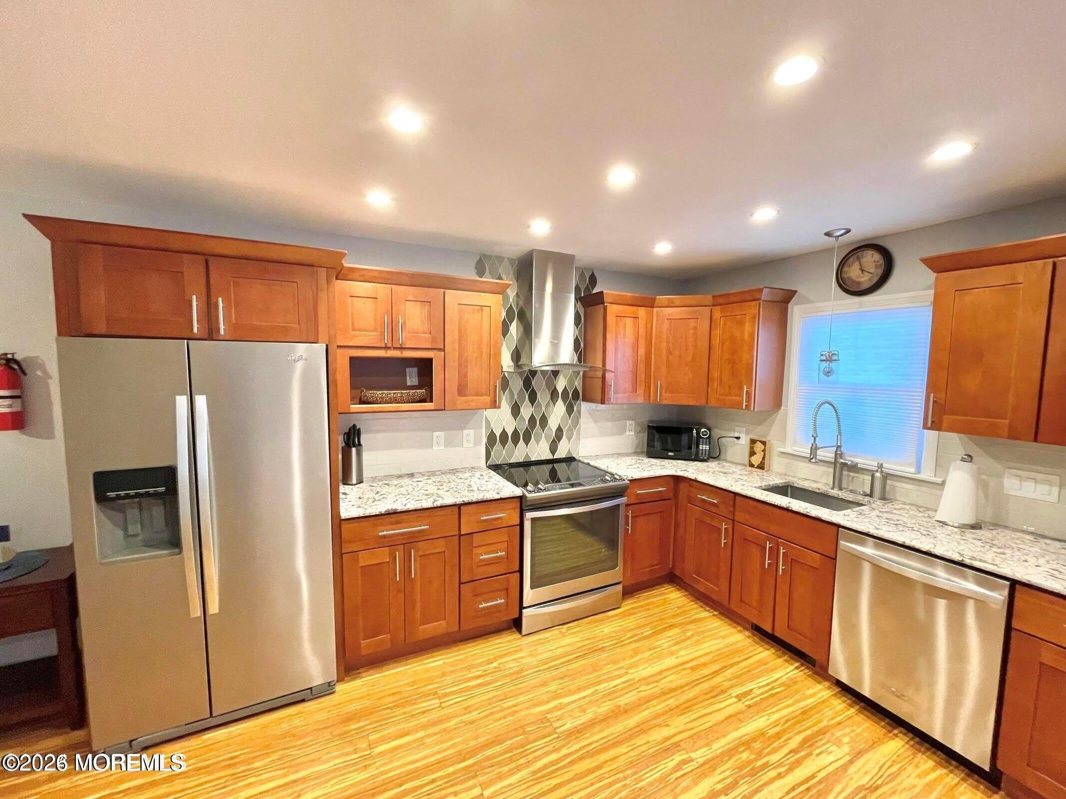 113 Lincoln Avenue – photo 1