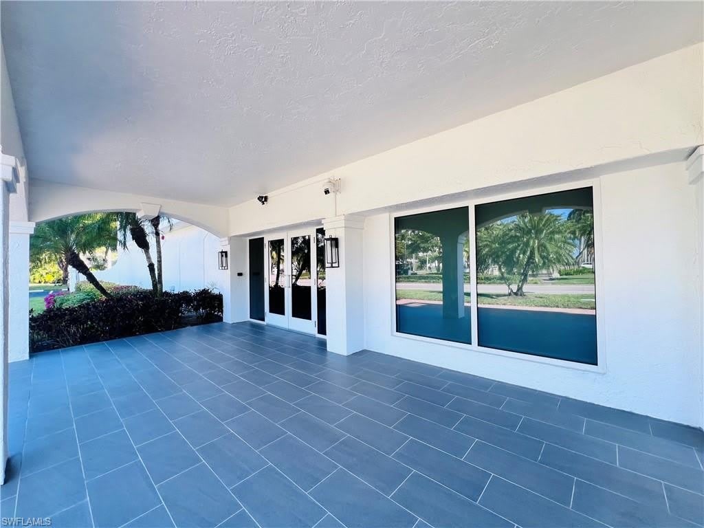 1200 Gulf Shore Blvd N – photo 2