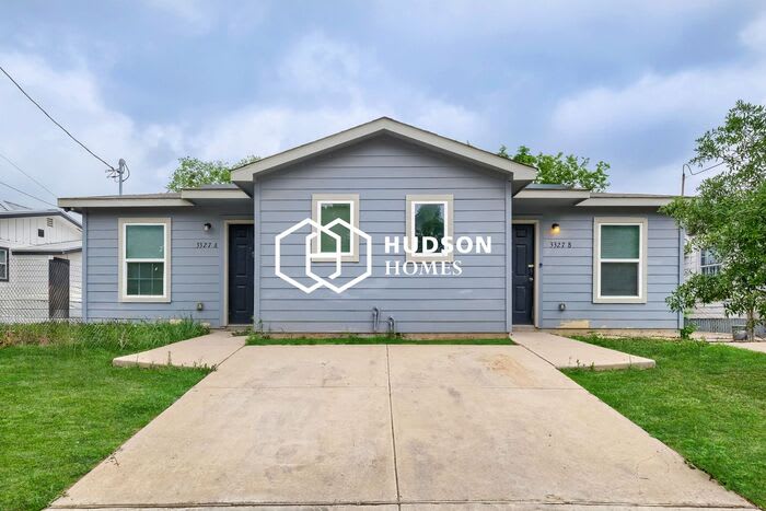 3327 Martin Luther King Drive – photo 1