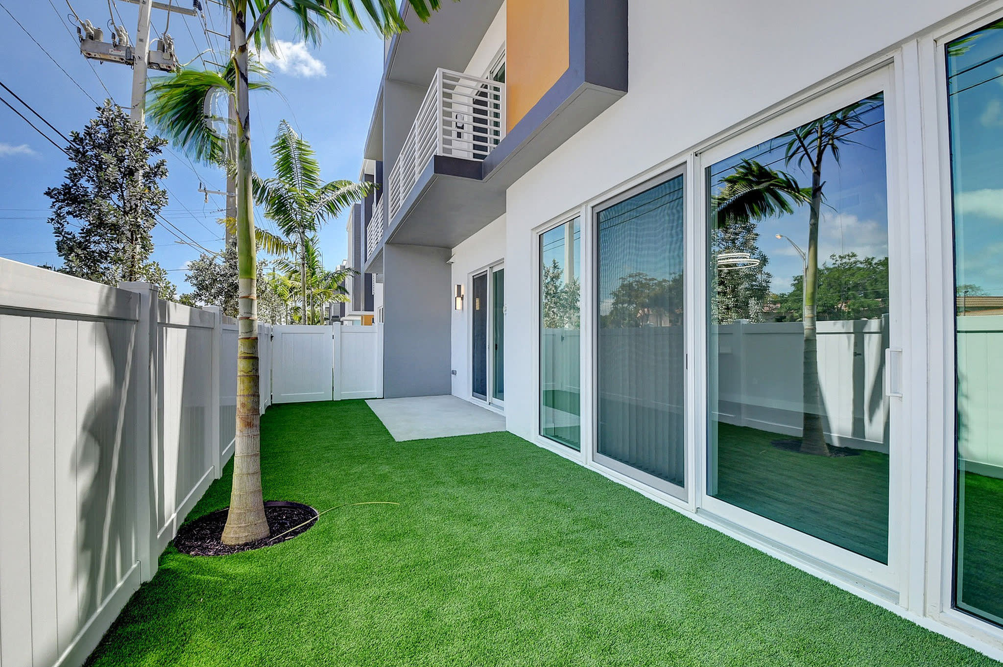 Yamato Villas Townhomes – photo 3