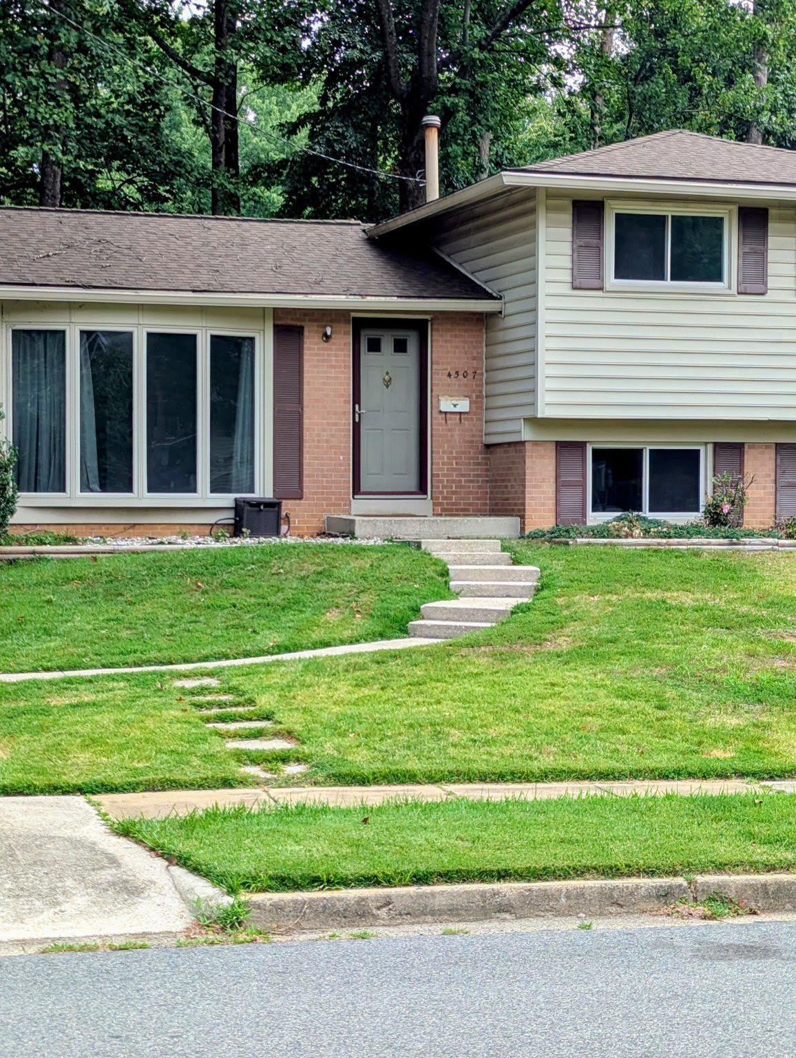 4507 WEYBURN Drive – photo 2