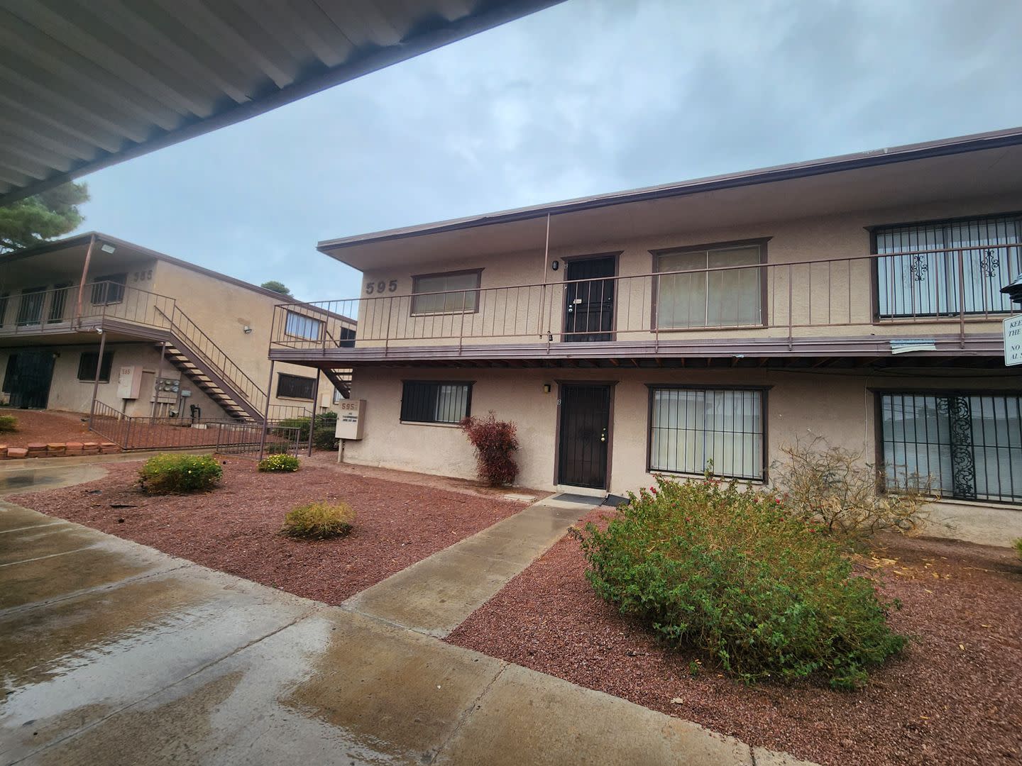 A Very Nice And Clean 2 Bedroom Condo Close To Unlv – photo 1