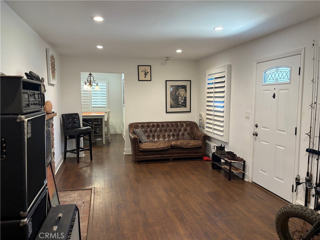 12917 Gladstone – photo 3
