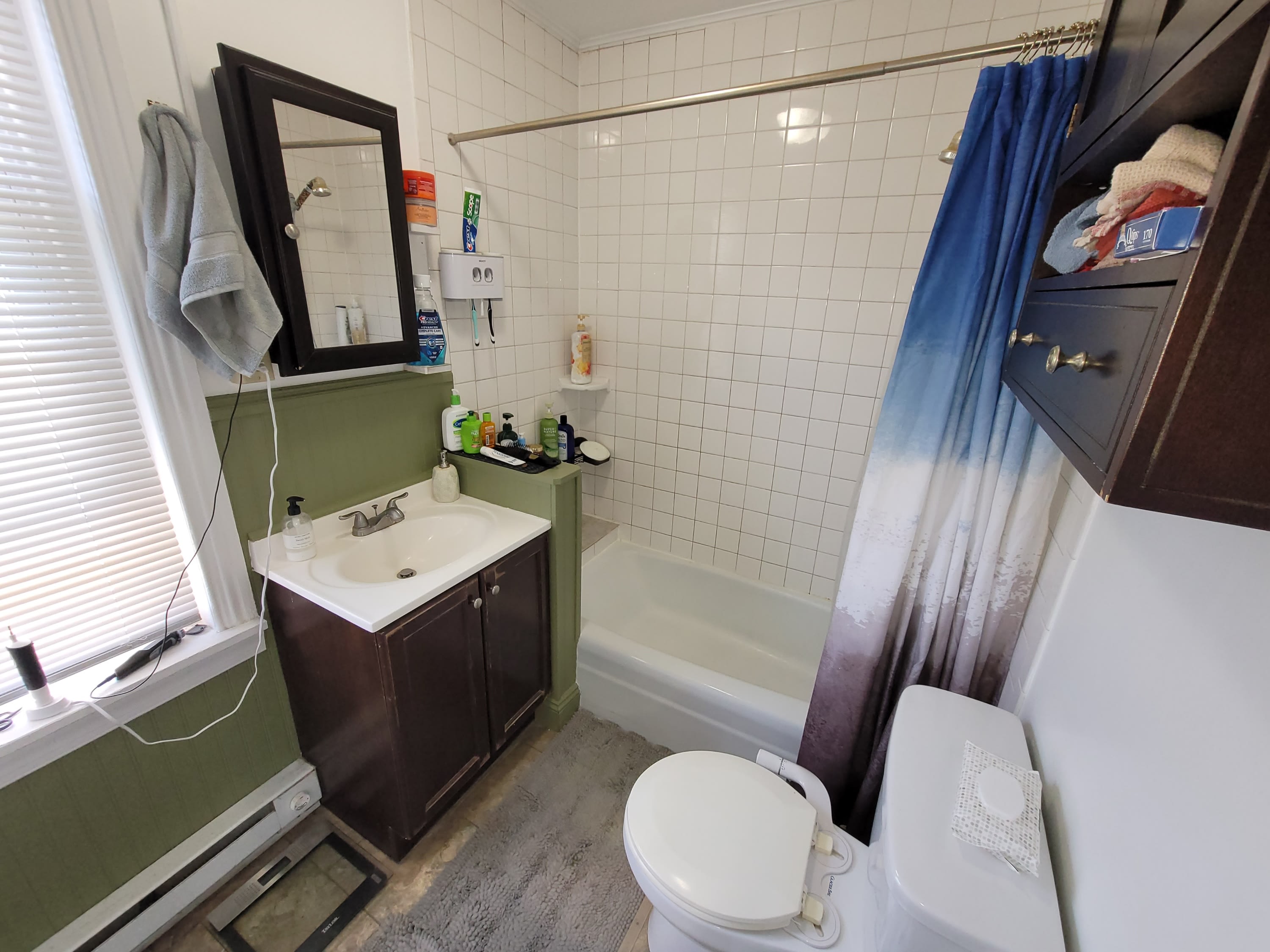 422 Gold St – photo 2