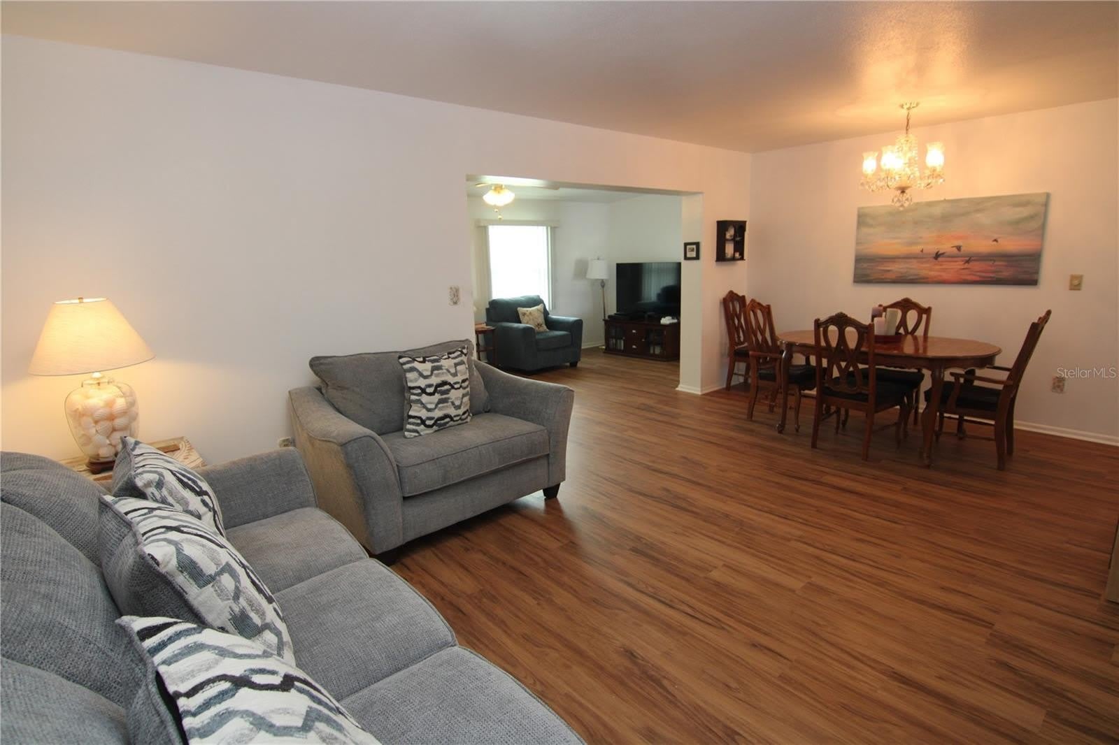 810 OAKMONT Avenue – photo 3