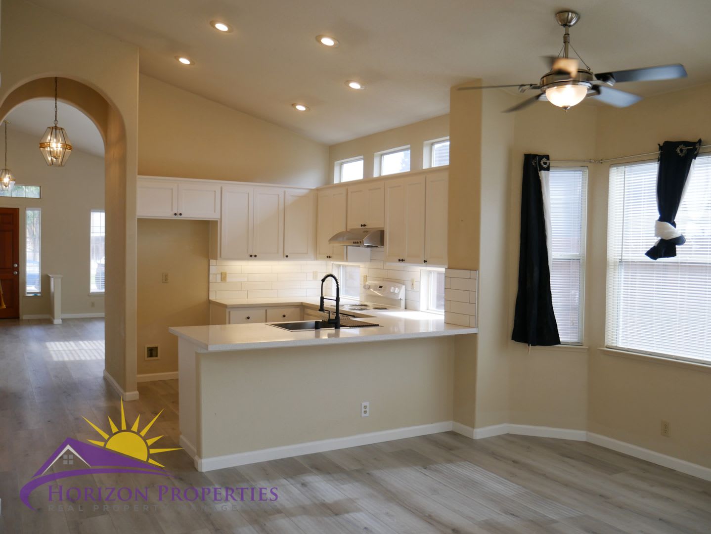 Modern 3 Bed 2 Bath 1,607 Sq. Ft. Elliott Ranch Home in Elk Grove – photo 5