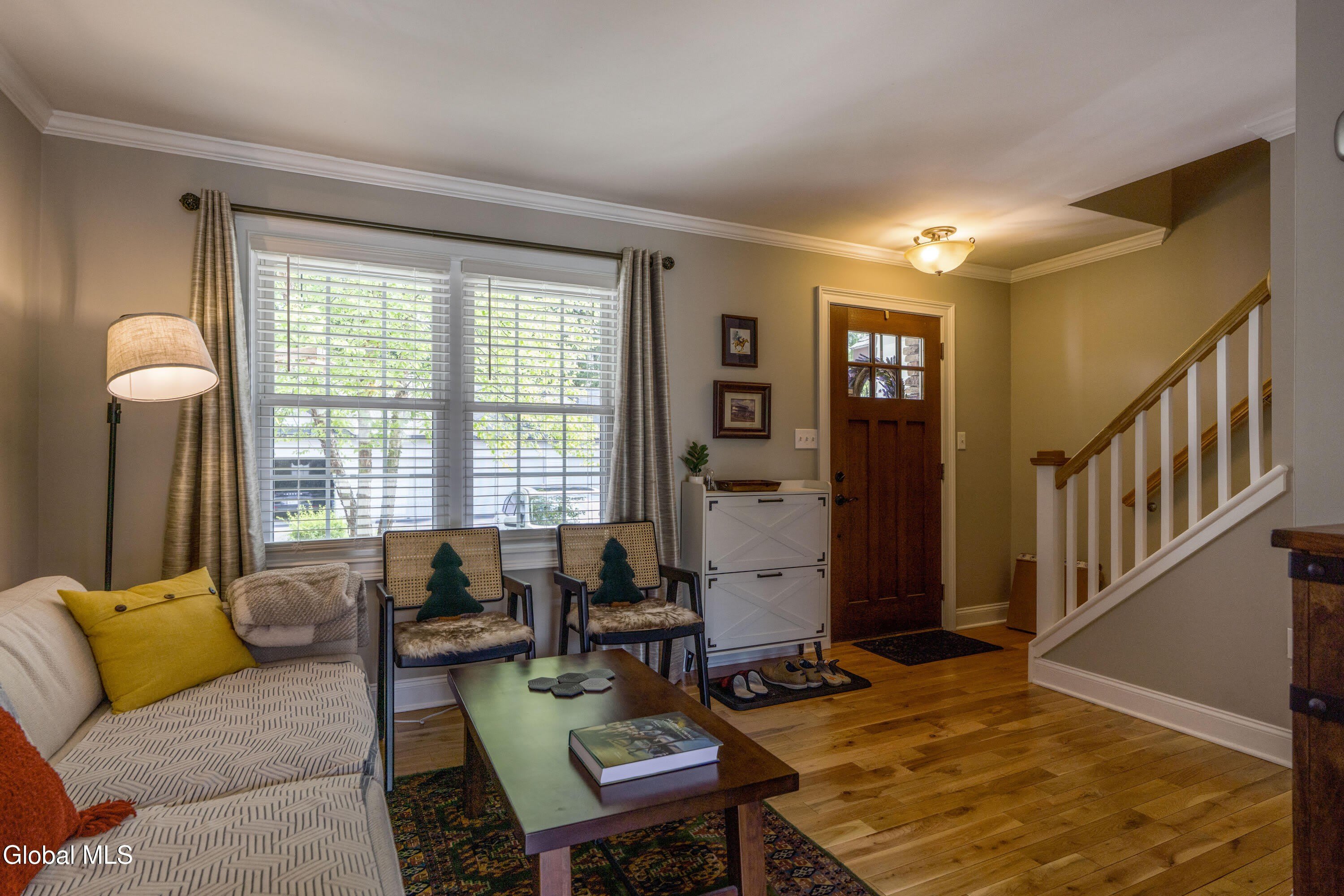 11 Cottage Street – photo 4