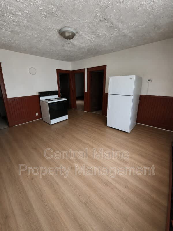 131 Horton St. unit 10 – photo 2