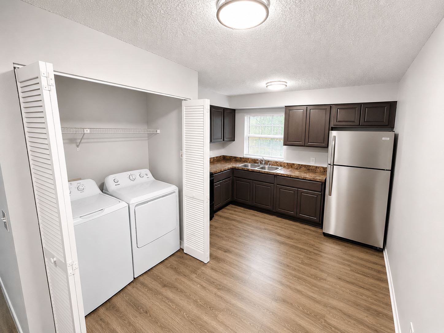 6912 N 22nd St – photo 1