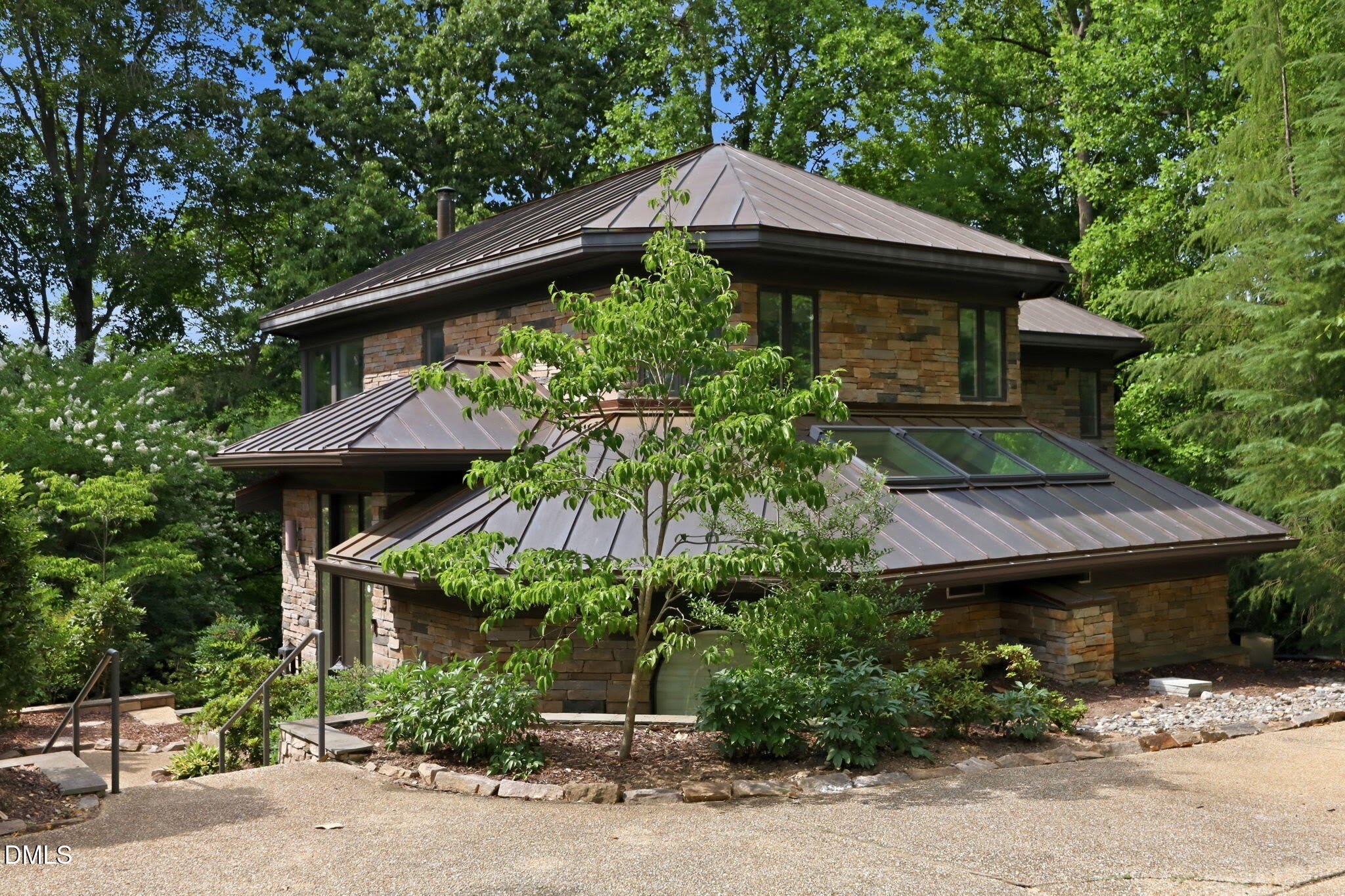 2828 Exeter Circle – photo 3