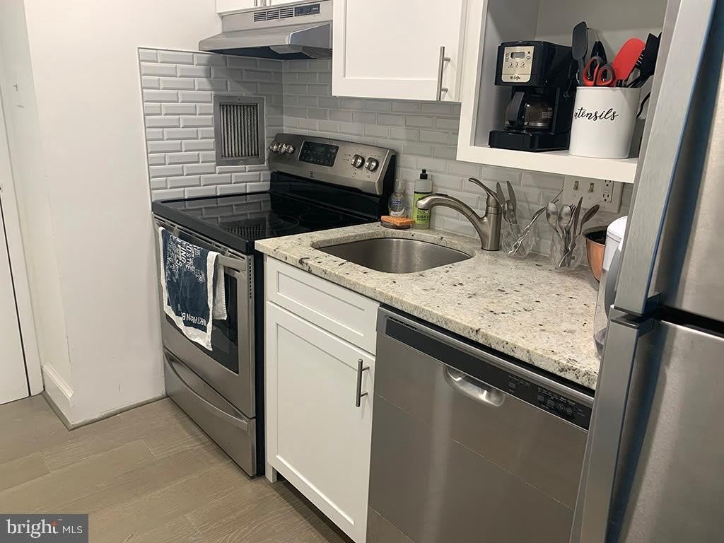 1825 T Street NW – photo 5