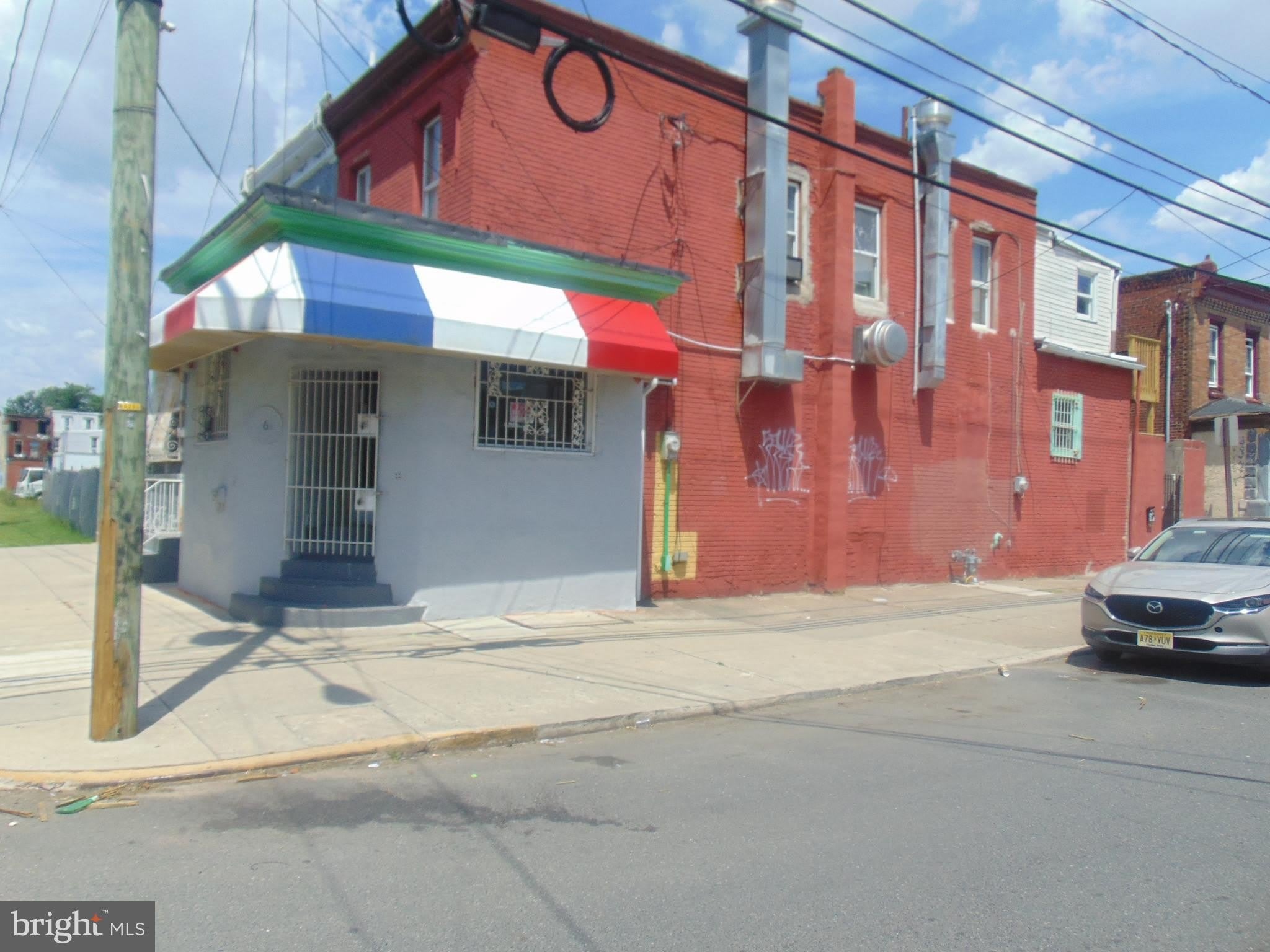 661 Grant Street – photo 2