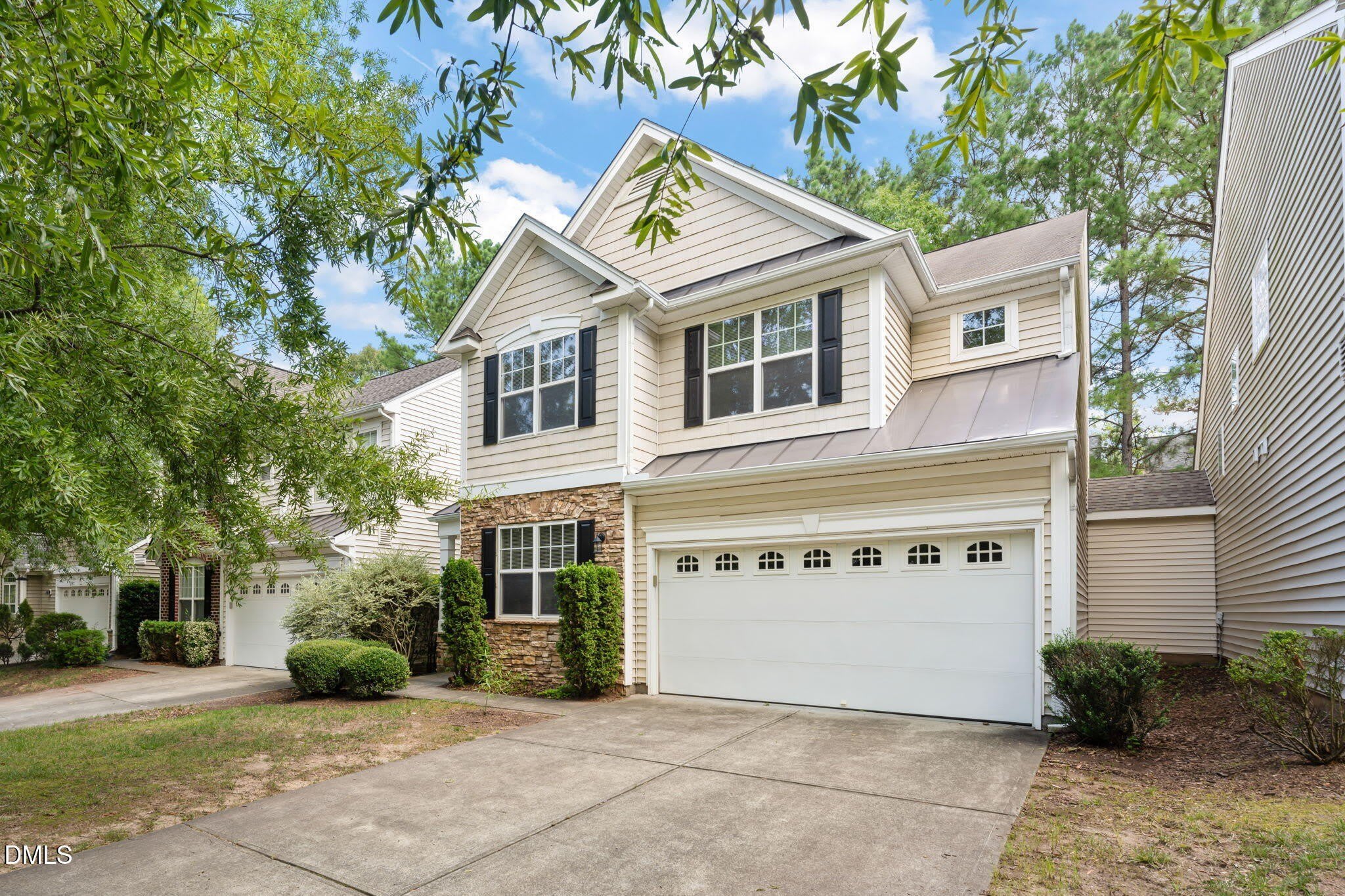 8 Rockwall Garden Way – photo 1