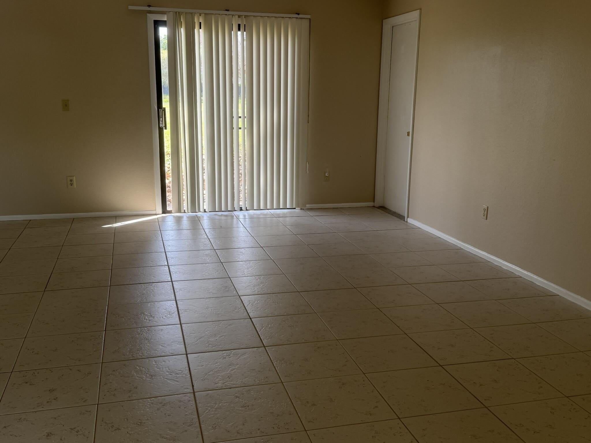 1131 SE Parrish Court – photo 2