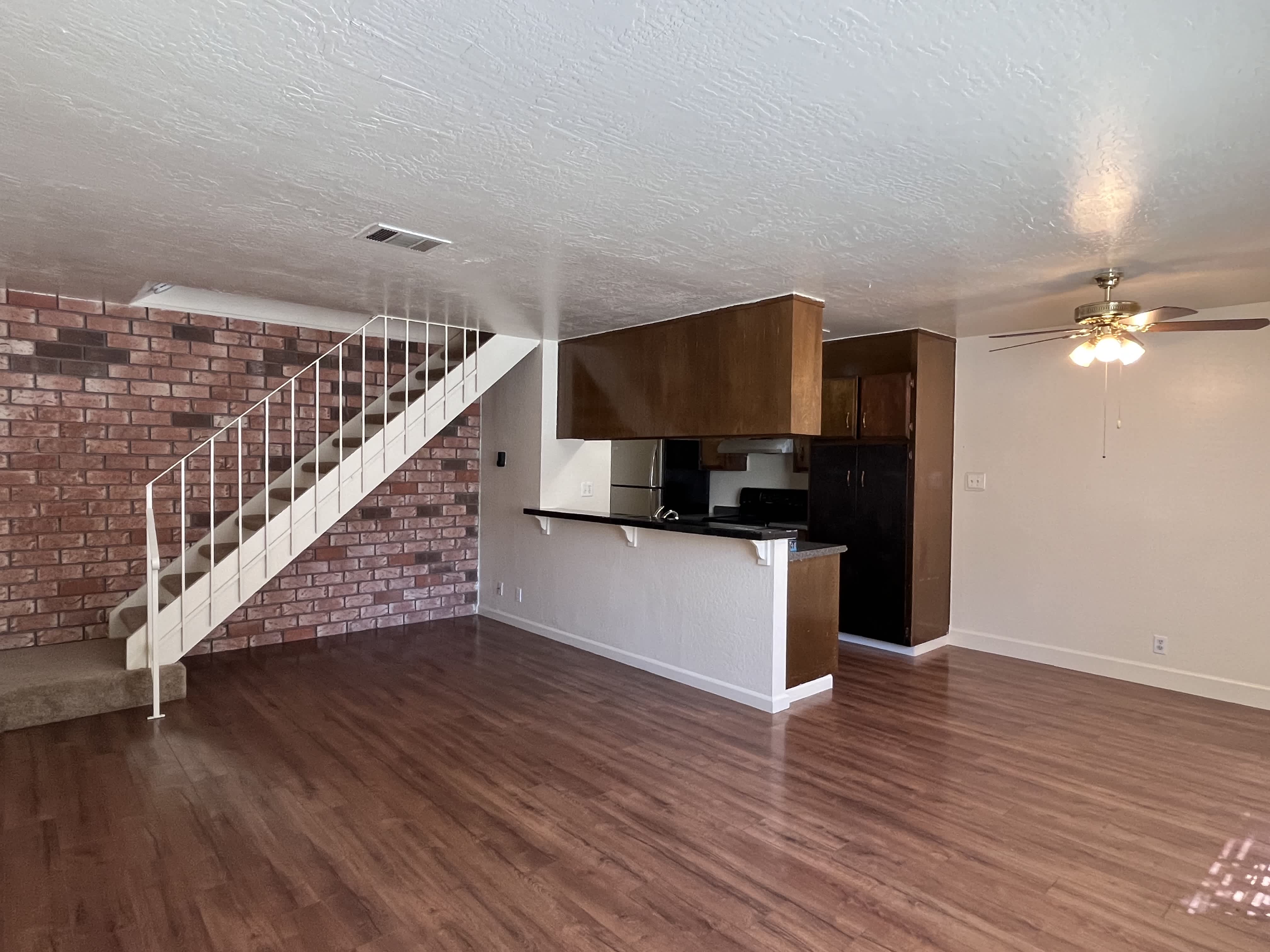 2205 Peppertree Way – photo 3