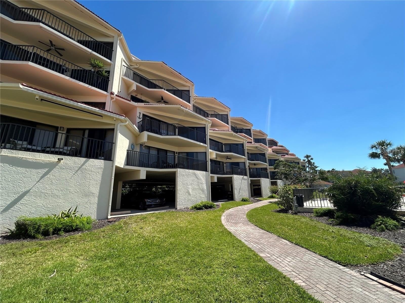 204 3RD Street W – photo 1