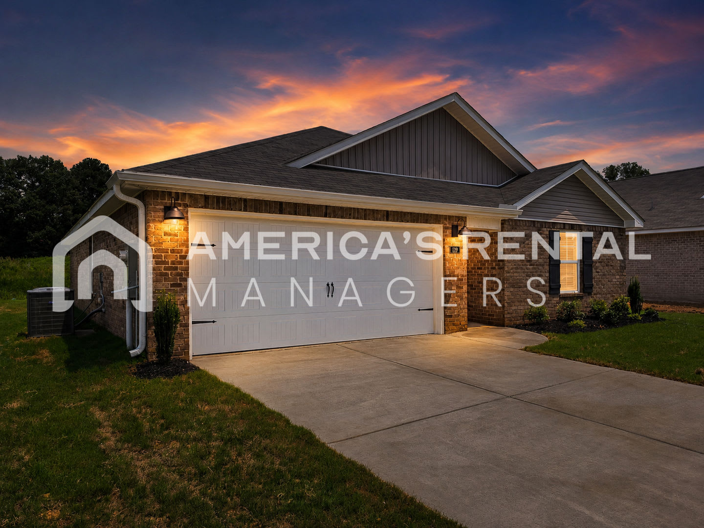 Move In Special New Construction Home For Rent Sign A 13 Month Lease By 8 31 2026 And Receive A Leasing Incentive Equal To One Month S Rent Applied As A Credit Over 10 Months Half Off Deposit Privacy Fence Included – photo 2