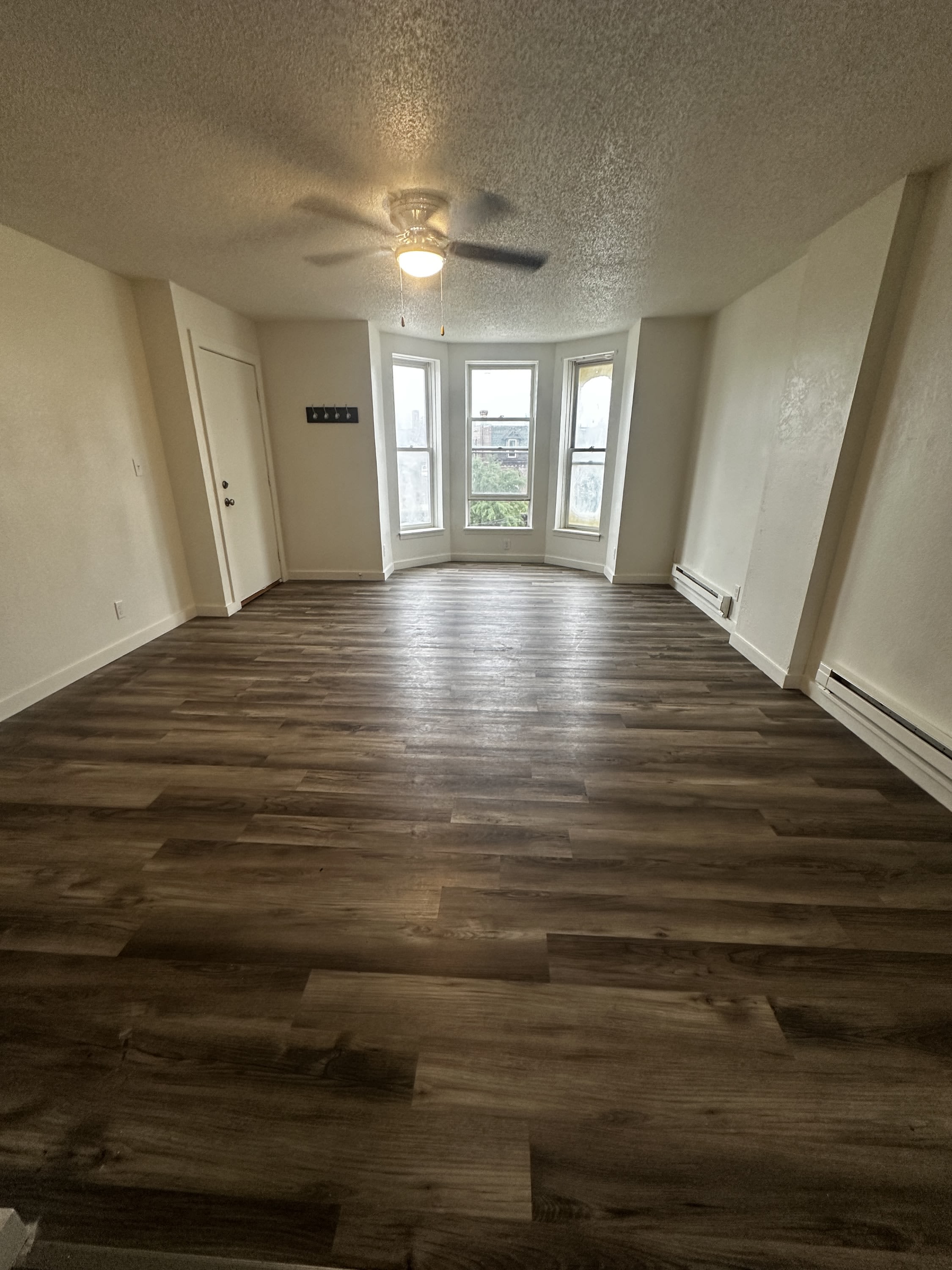1571 Bluff Street – photo 1