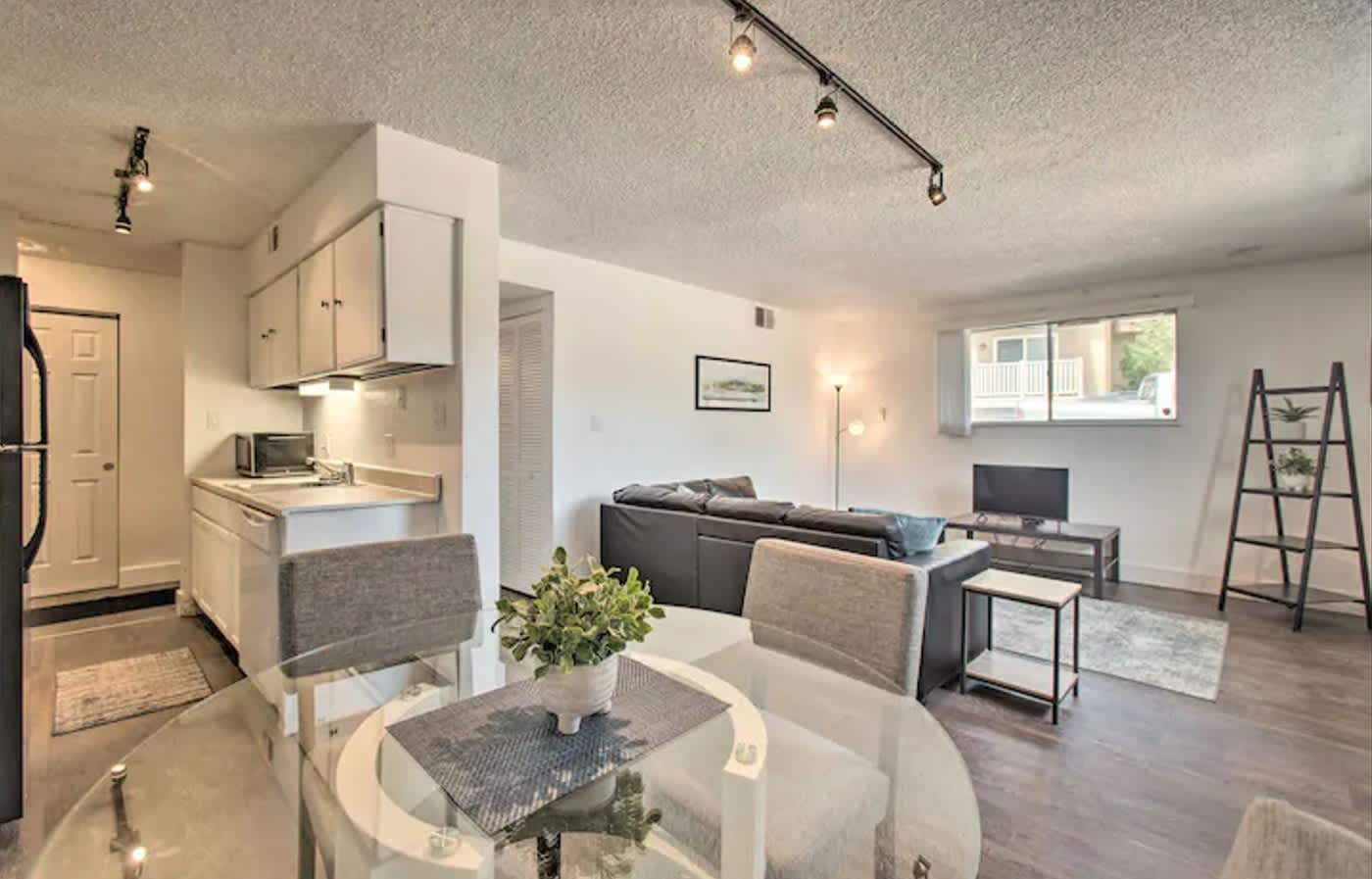 7645 East Quincy Avenue 104 – photo 2