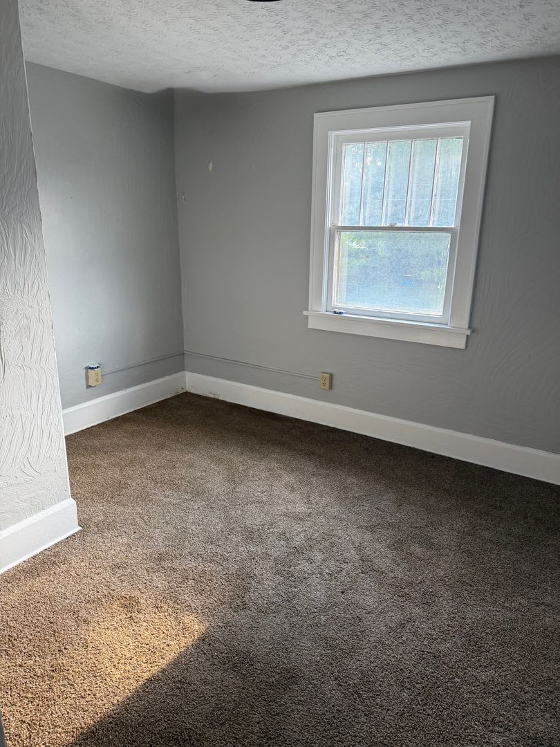 3 BR NE Canton House for Rent – photo 3
