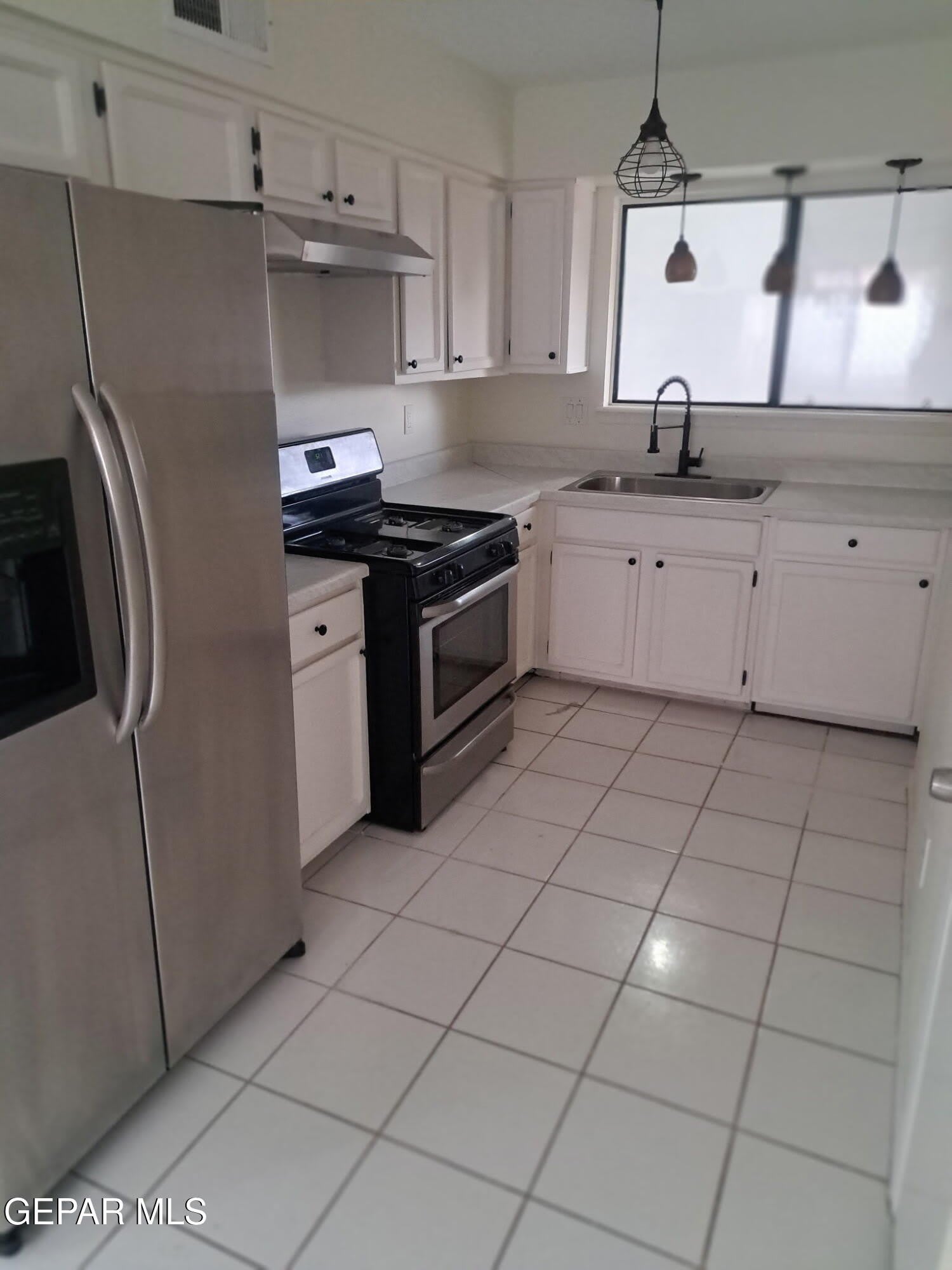 3319 MENARD Lane – photo 3