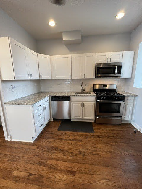 2840 W Addison Street – photo 4