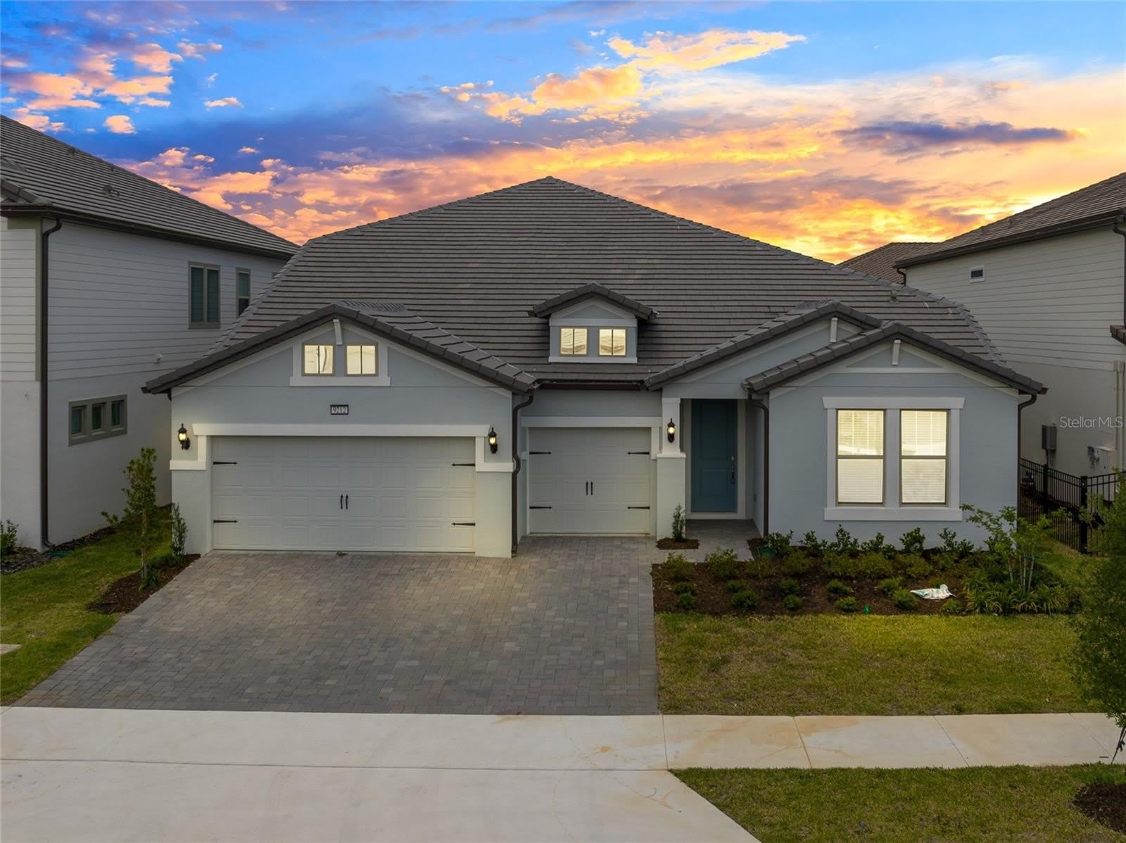 9212 HANGING VINE Court – photo 1