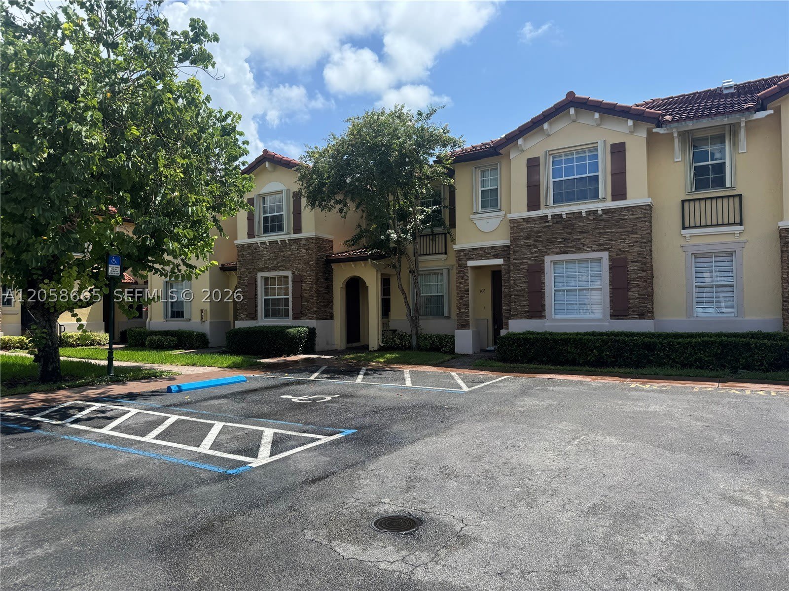 1655 NE 33rd Rd – photo 2