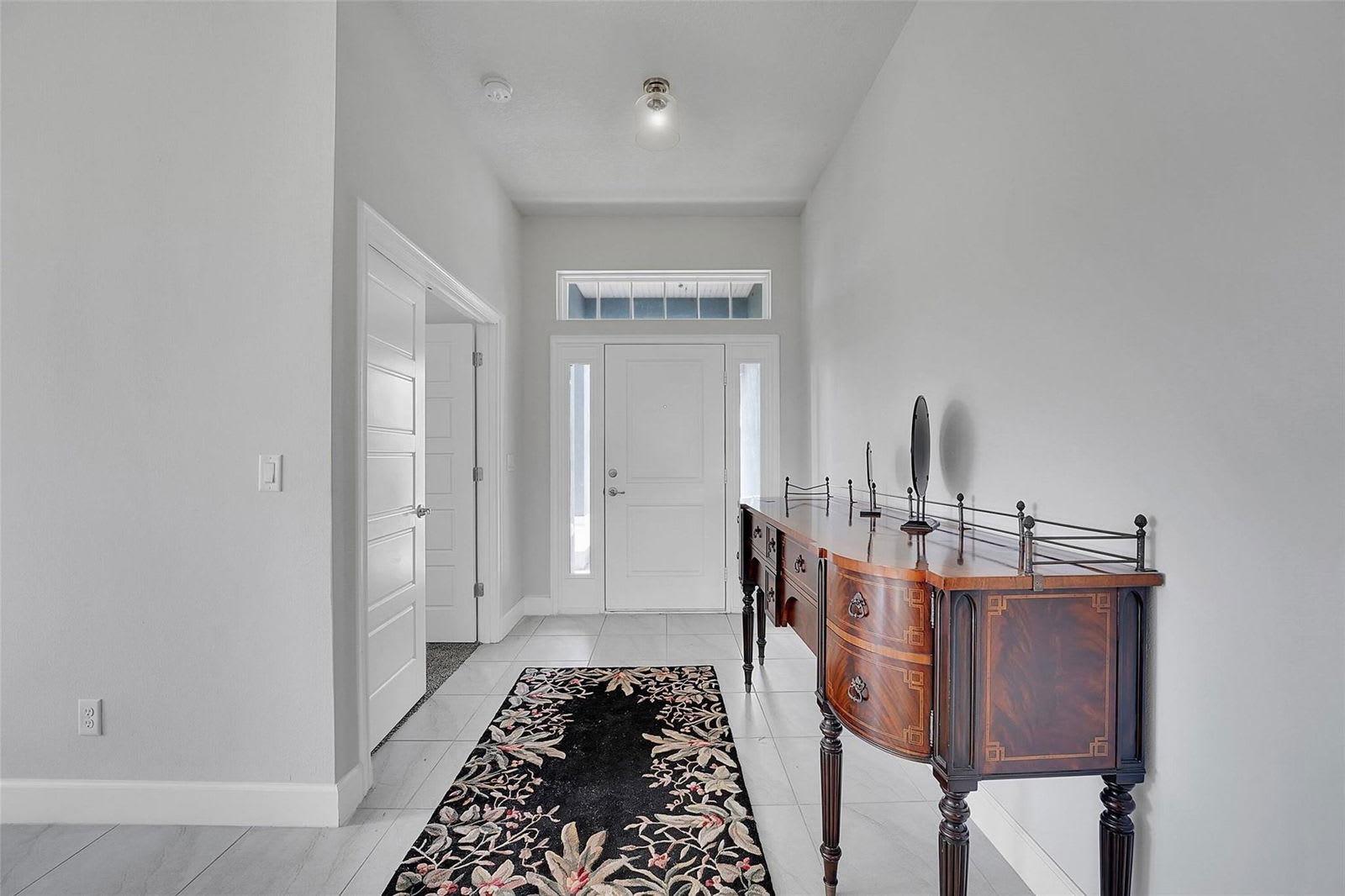 8600 Merano Avenue – photo 3