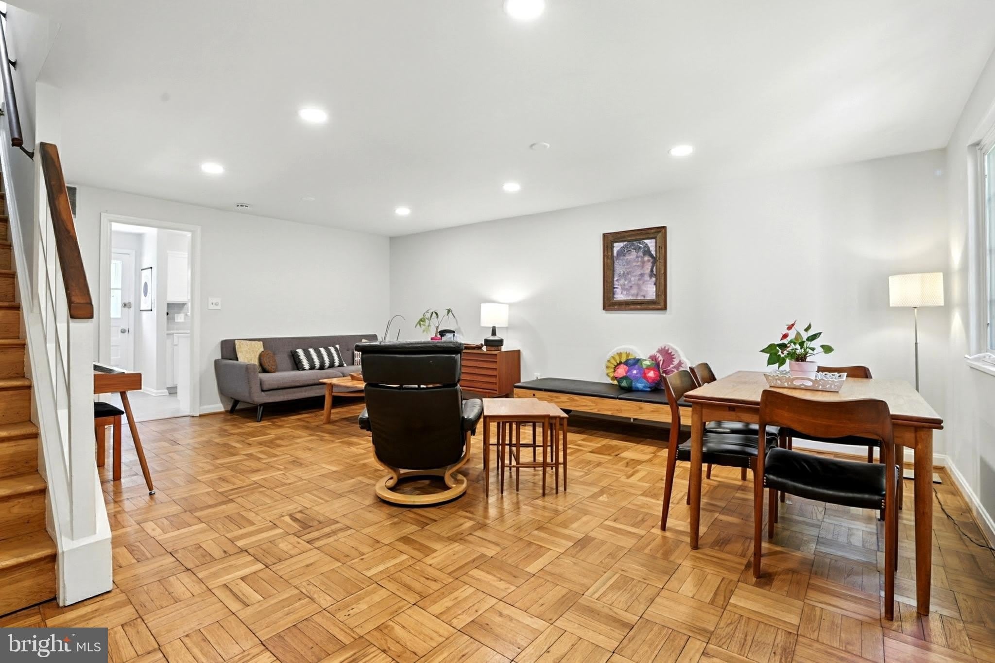 9882 HOLLOW GLEN Place – photo 4