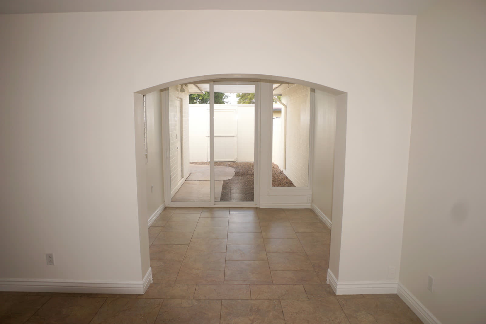 2725 S Azalea Dr – photo 5