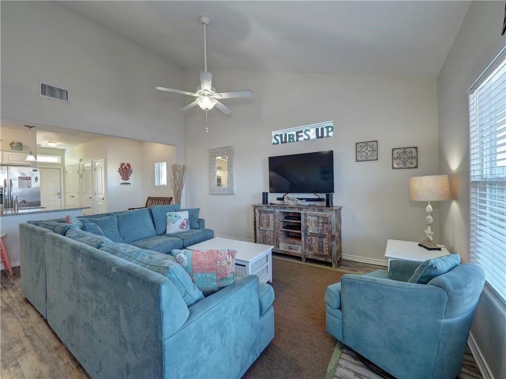 15102 Dory Drive – photo 2