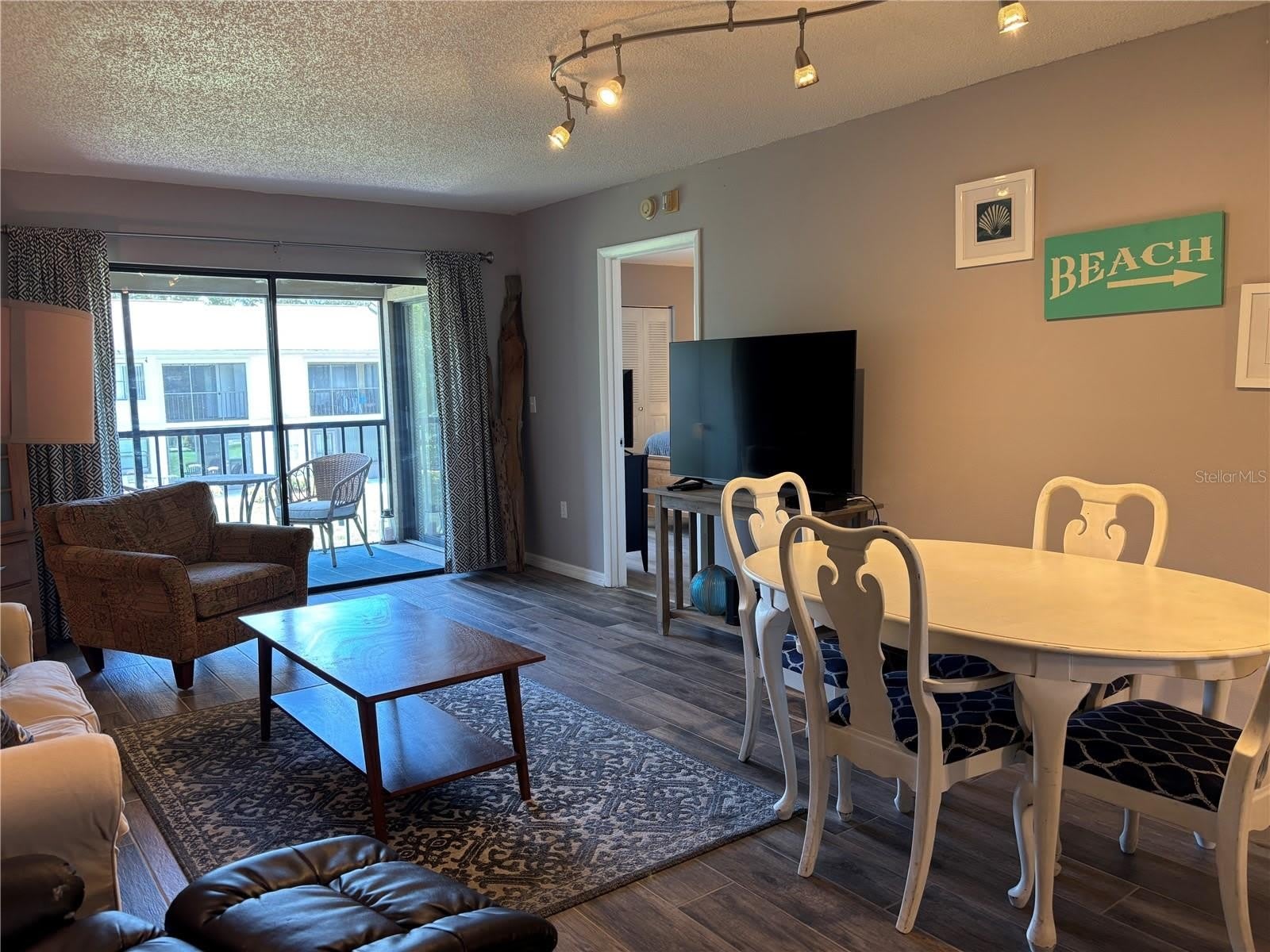204 MEADOW Lane – photo 5