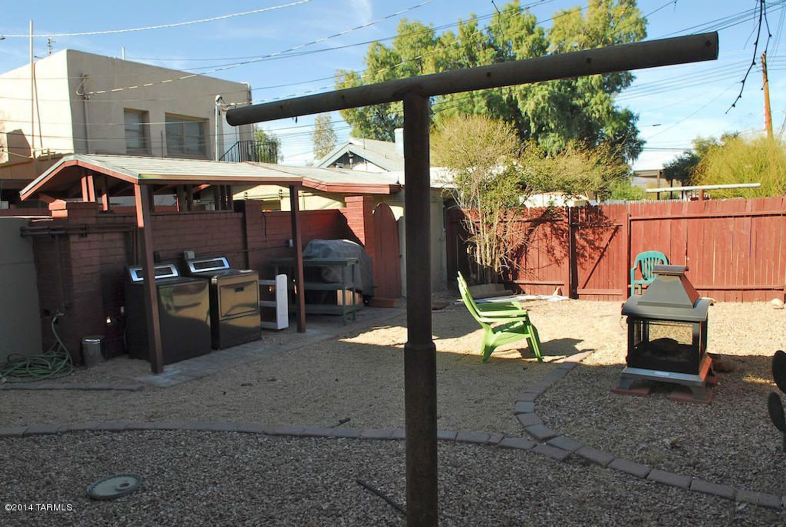 Spacious 3-Bedroom Home in Central Tucson – photo 2