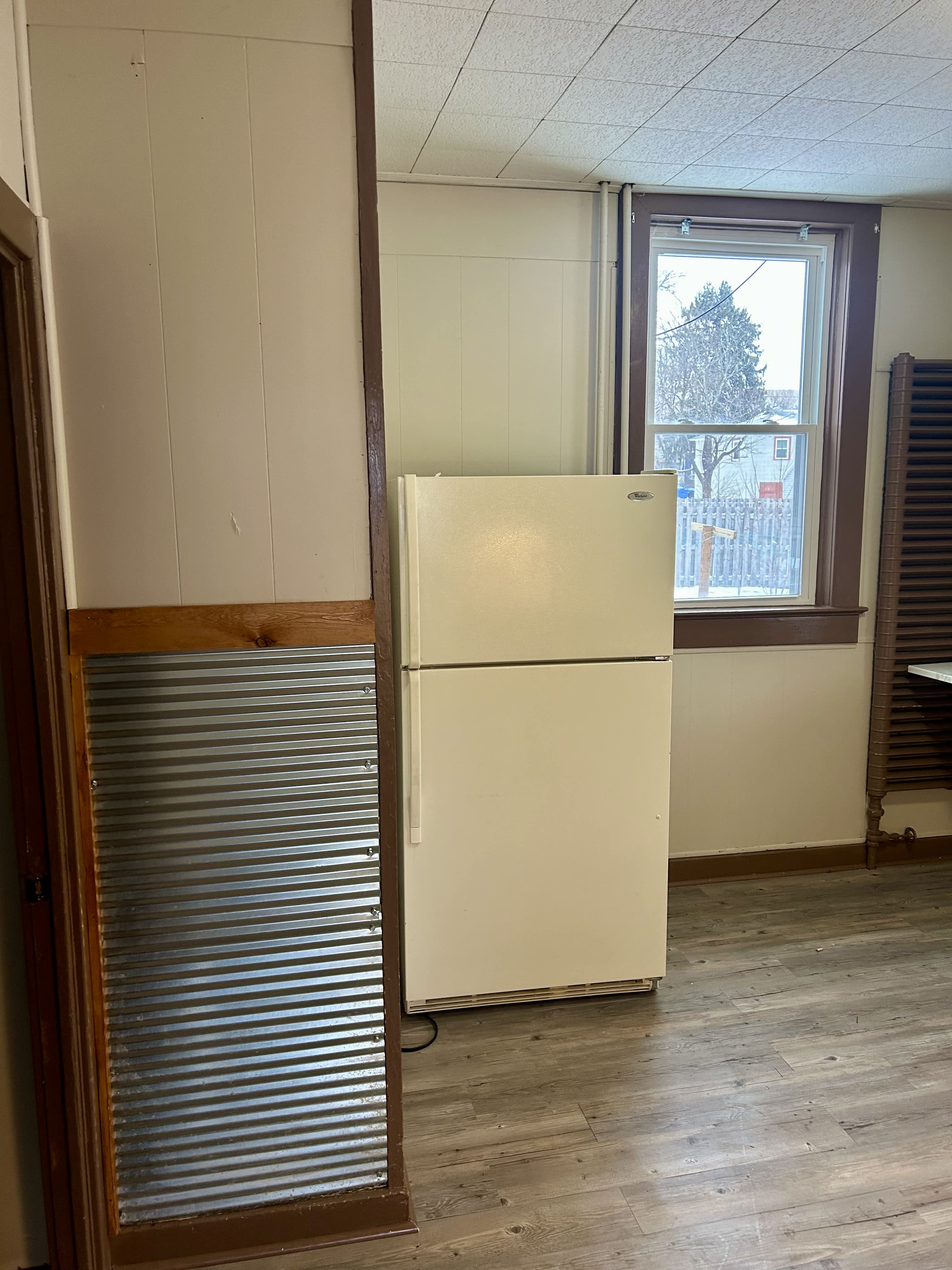 441 S Center Ave – photo 4