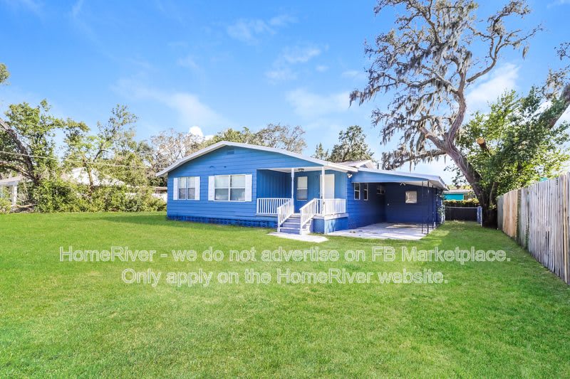 1322 W Hiawatha St – photo 2