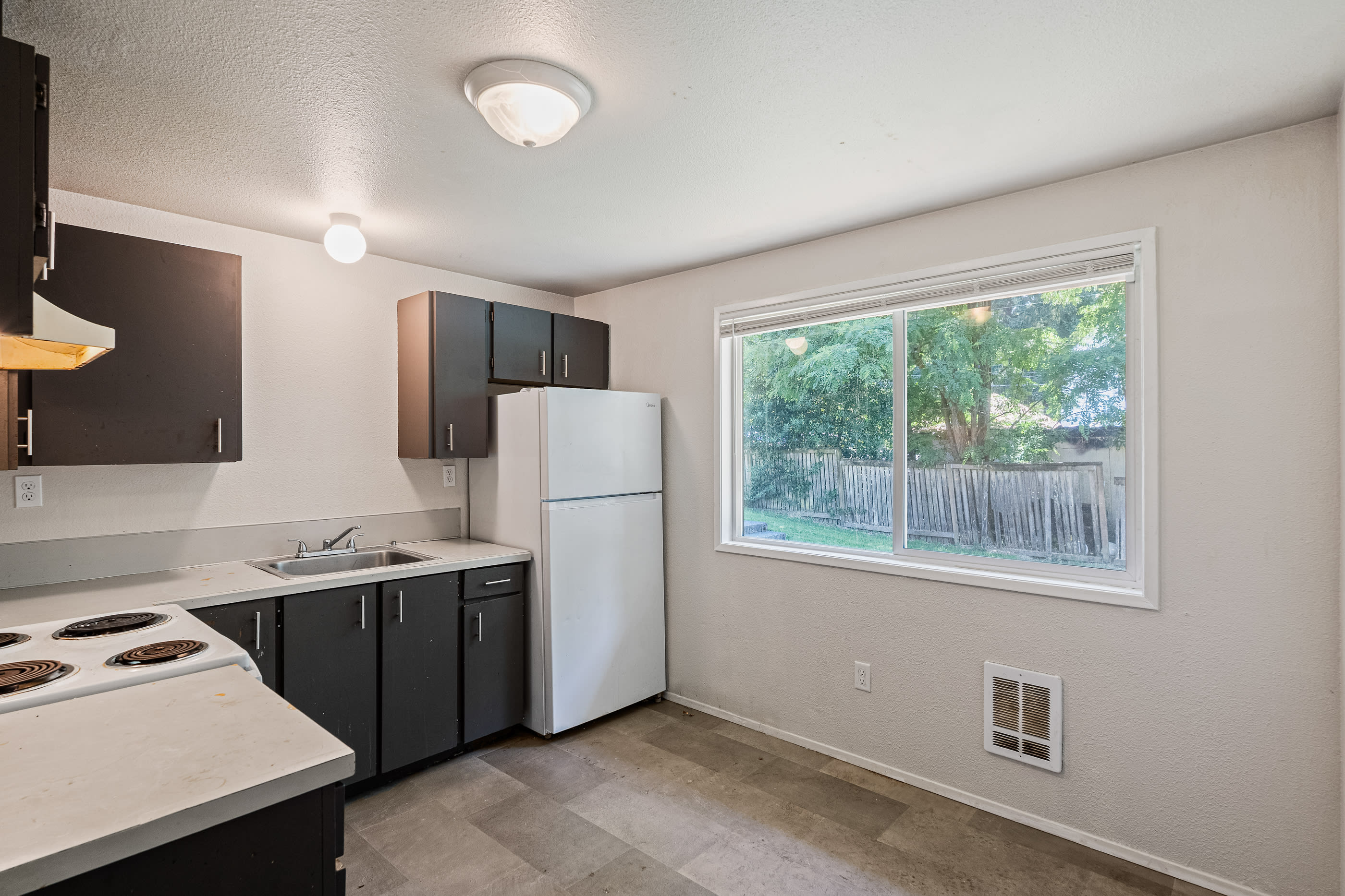 4716 South Warner Street#C – photo 4